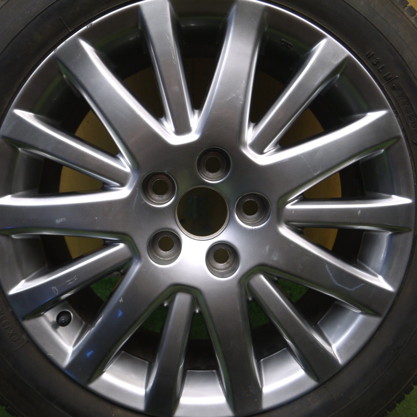 *送料無料*バリ溝！8.5分★トヨタ 18系 クラウン マジェスタ 純正 215/55R17 トーヨー プロクセス J33 17インチ PCD114.3/5H★3121912Hノ