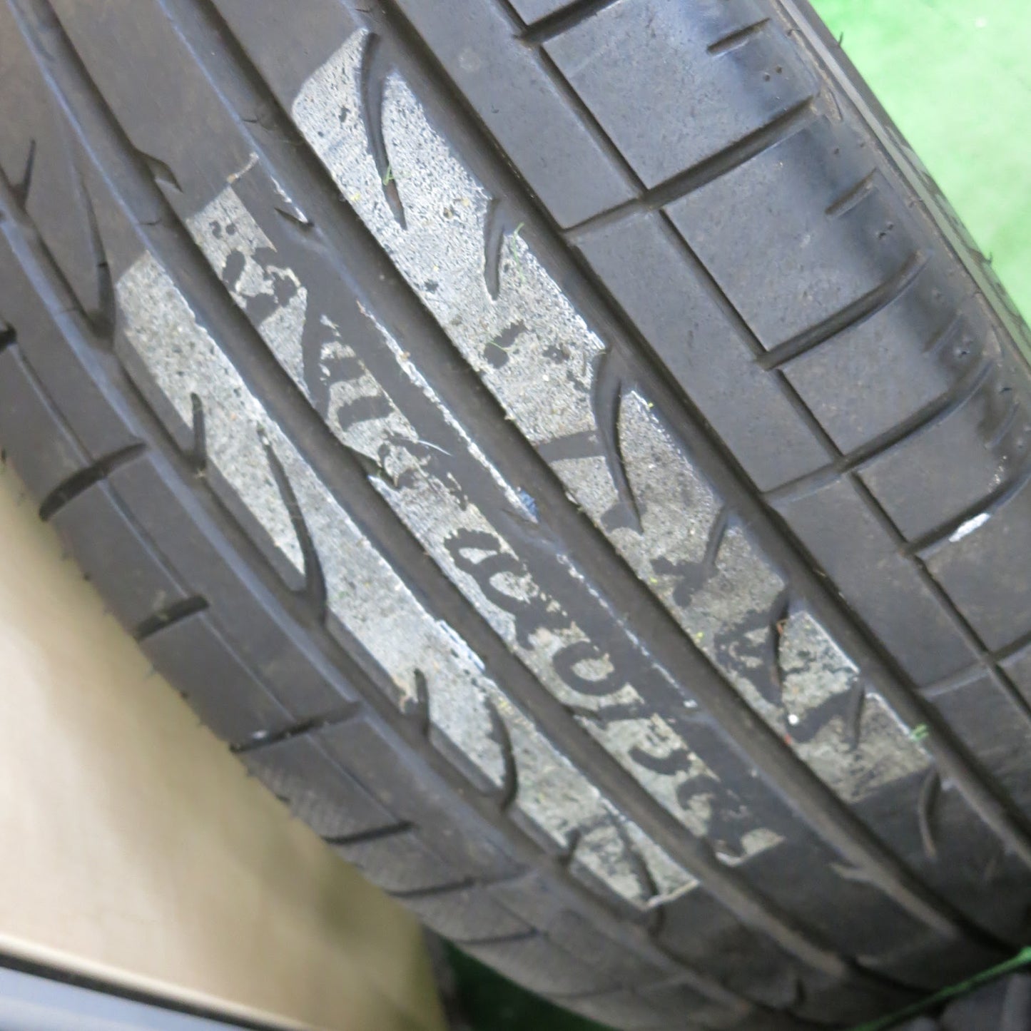 [送料無料]バリ溝！9.5分★アウディ Q5 純正 235/60R18 ブリヂストン デューラー H/P SPORT 18インチ PCD112/5H★3062702ヒノ