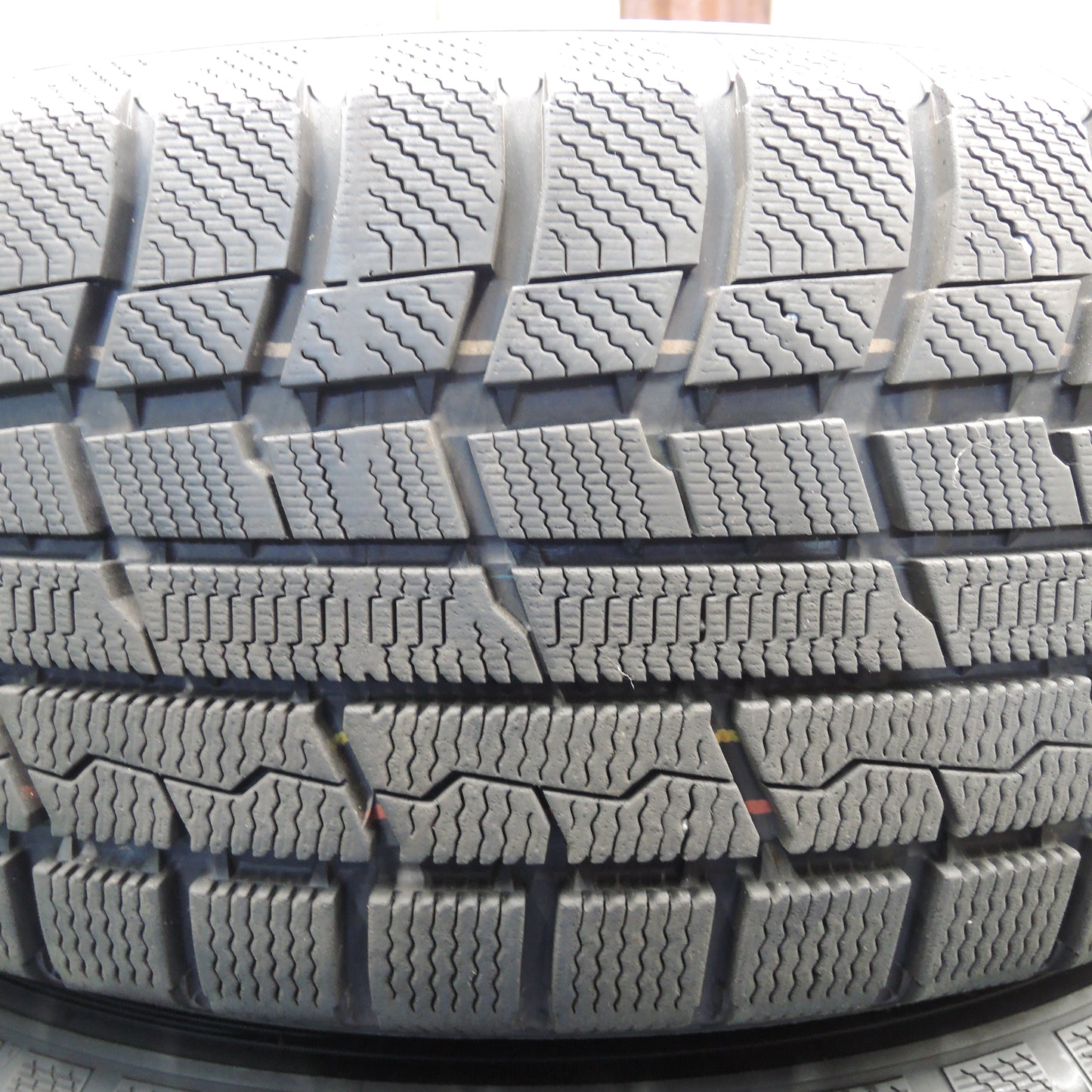 *送料無料*バリ溝！19年！キレイ！9.5分以上★スタッドレス 225/60R17 トーヨー ウインタートランパス TX NEXTA ネクスタ 17インチ PCD114.3/5H★3121405NJス