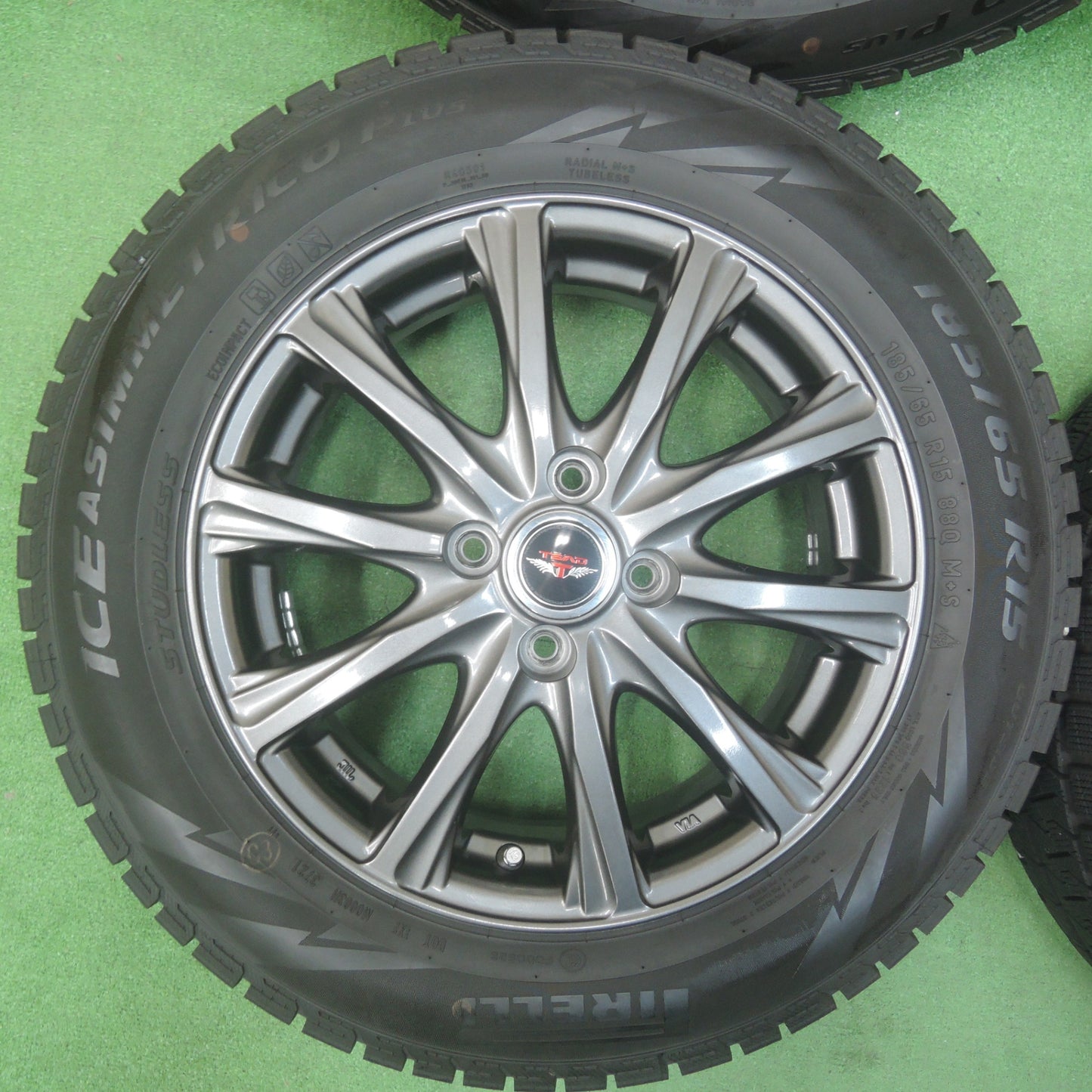 [送料無料] バリ溝！21年！9.5分以上★スタッドレス 185/65R15 ピレリ アシンメトリコ プラス TEAD weds PCD100/4H★4010908SYス