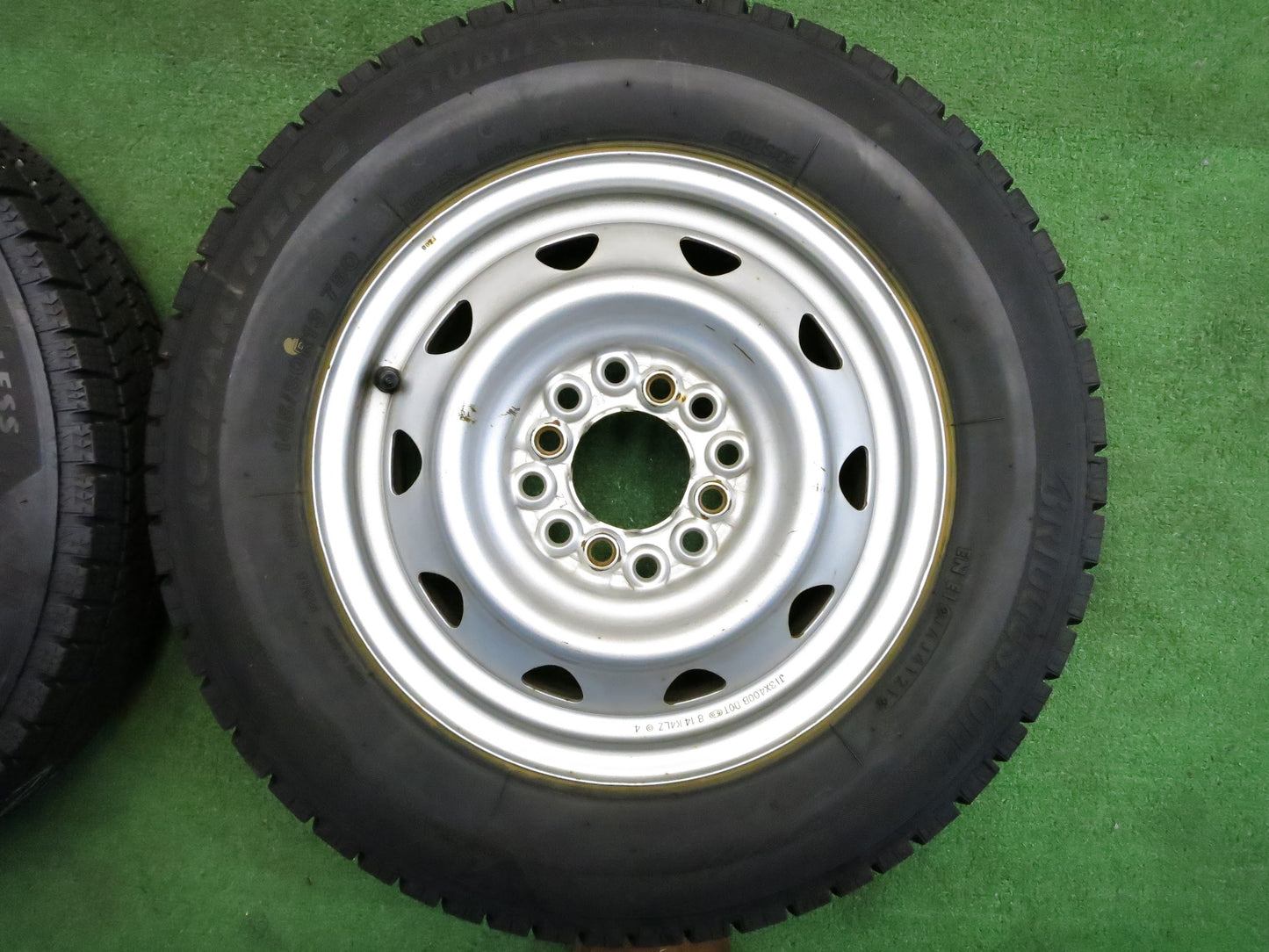 [送料無料]バリ溝！20年！ほぼ10分★スタッドレス 145/80R13 ブリヂストン VRX2 アイスパートナー2 スチール 13インチ PCD100 110 114.3/4H マルチ★2121205Hス