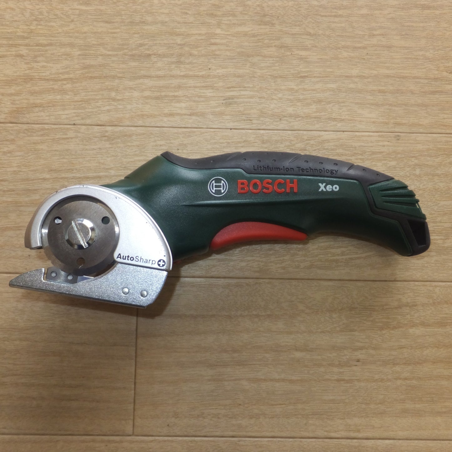 [送料無料] ★ボッシュ BOSCH バッテリーマルチカッター XEO3★