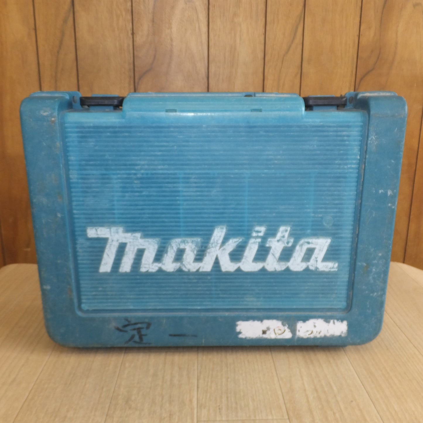 [送料無料] ★マキタ makita 18mm ハンマドリル HR1830F　100V 4.6A 50-60Hz 440W★