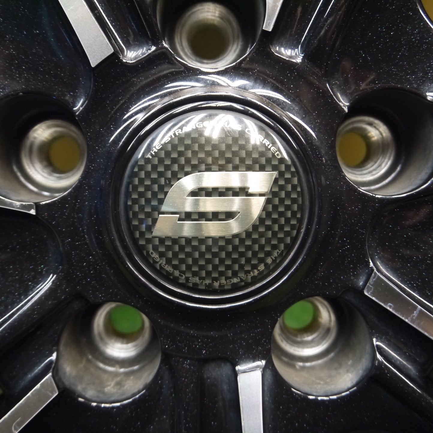 *送料無料*バリ溝！9.5分★スタッドレス 205/60R16 ダンロップ ウインターマックス WM01 STRANGER ストレンジャー 16インチ PCD114.3/5H★4012908Hス
