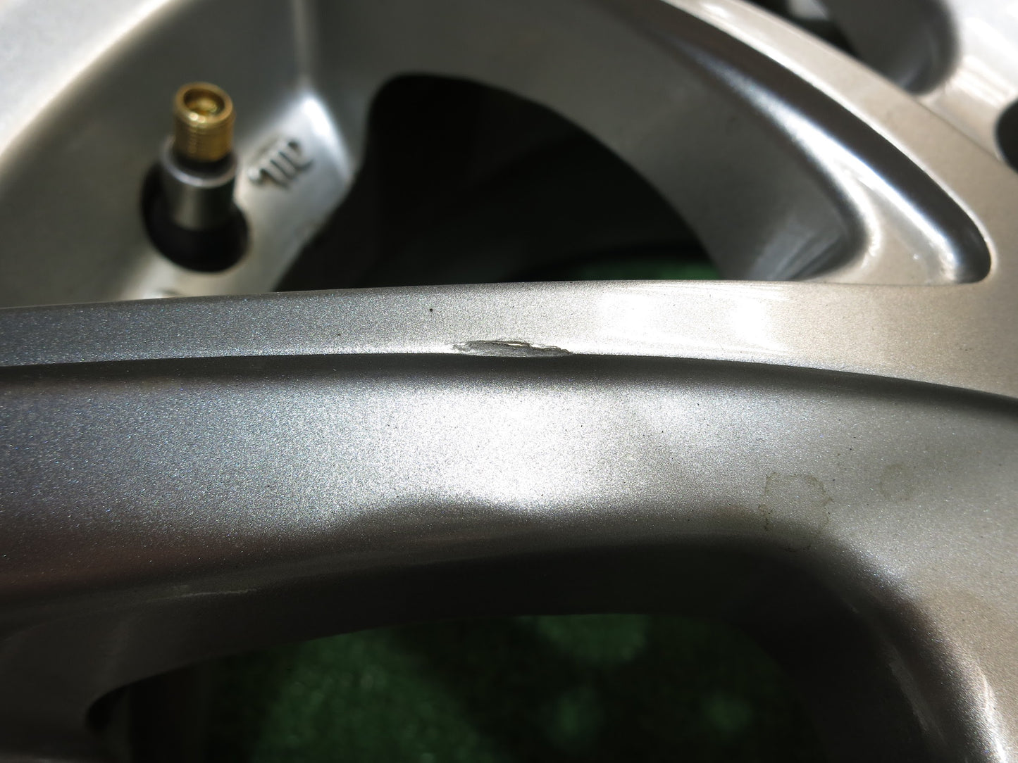 [送料無料]バリ溝！18年！8.5分★スタッドレス 165/65R14 ブリヂストン ブリザック VRX PREO プレオ 14インチ PCD100/4H★2091402Hス