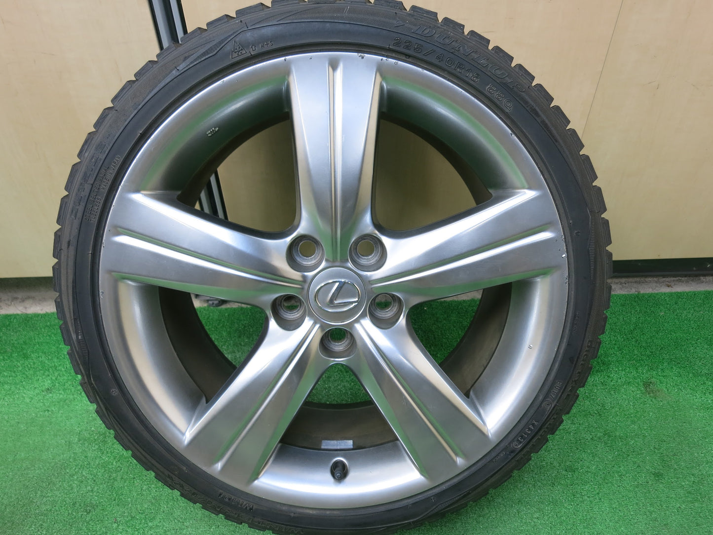 [送料無料]バリ溝！9分★レクサス GS430 純正 225/40R18 スタッドレス ダンロップ ウインターマックス WM01 18インチ PCD114.3/5H★3030408ヒス