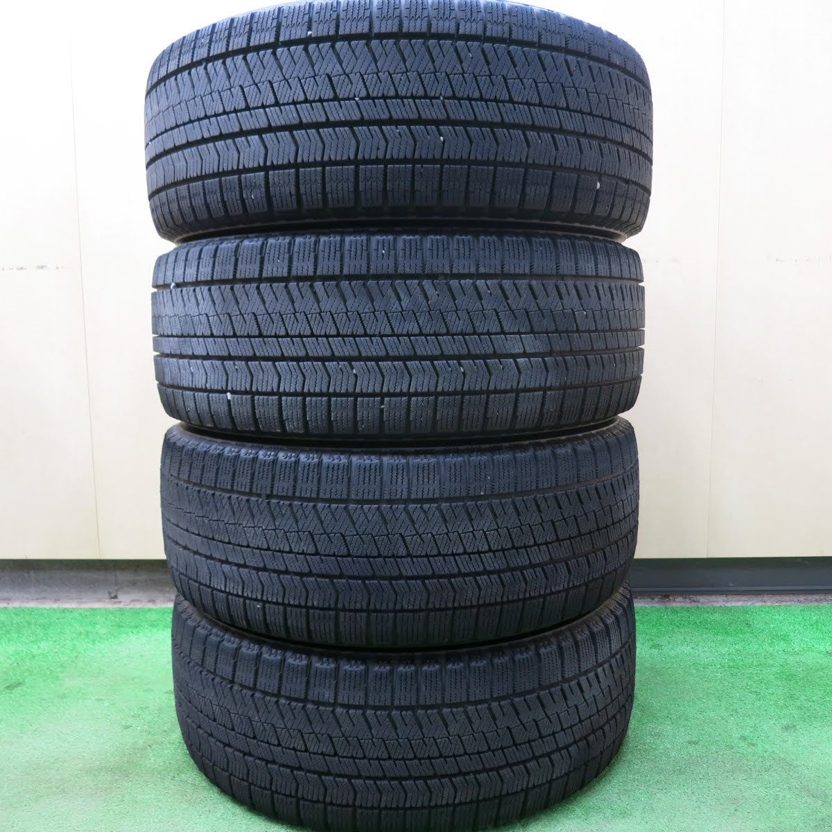[送料無料]空気圧センサー付！バリ溝！20年！9.5分★レクサス 等 225/50R17 スタッドレス ブリヂストン ブリザック VRX2 weds 17インチ PCD114.3/5H★3060904ヒス