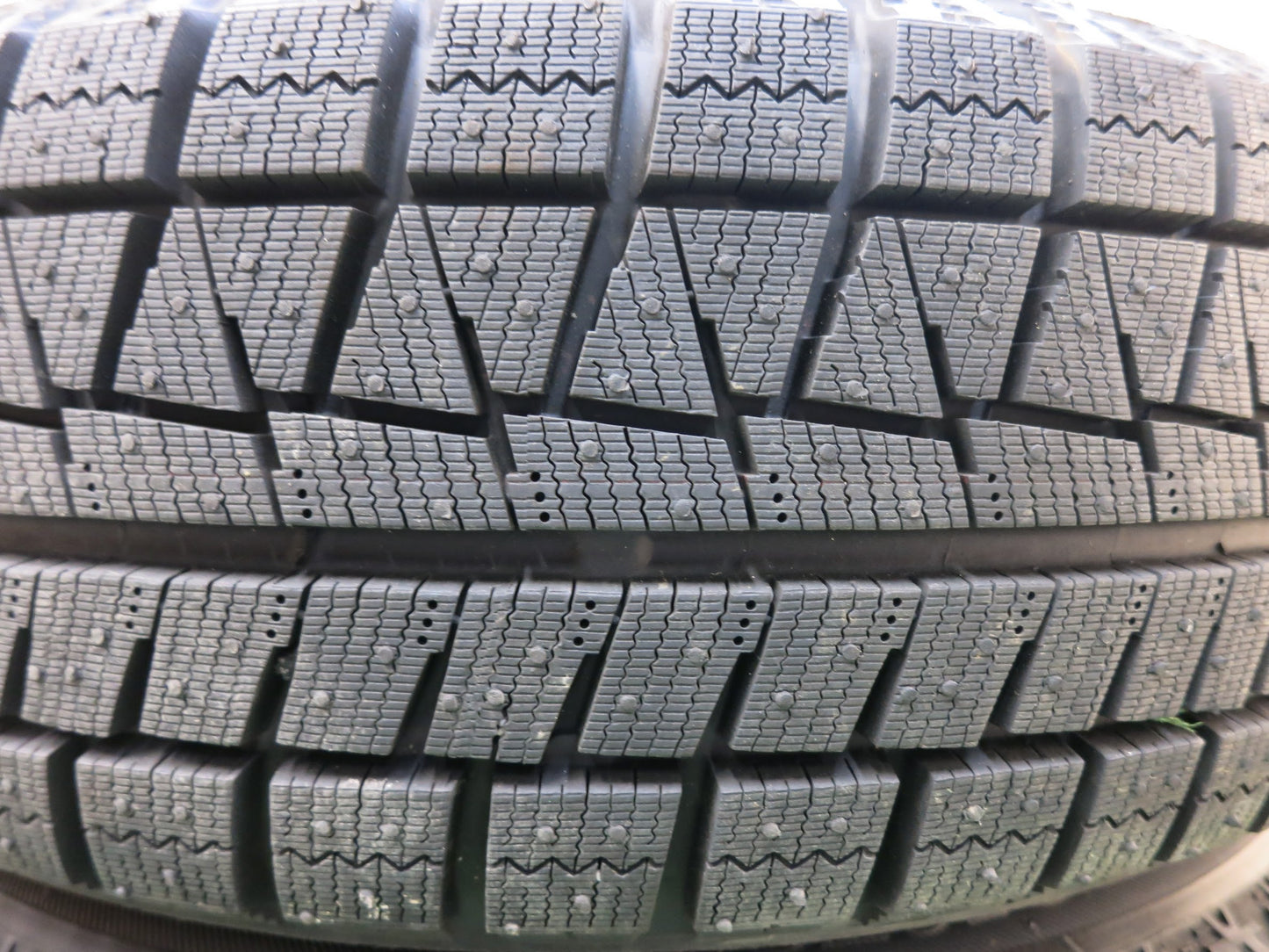 [送料無料]バリ溝！21年！キレイ！ほぼ10分★スタッドレス Euro Premium 175/65R15 ブリヂストン アイスパートナー2 ユーロプレミアム PCD100/4H★3030102ヒス