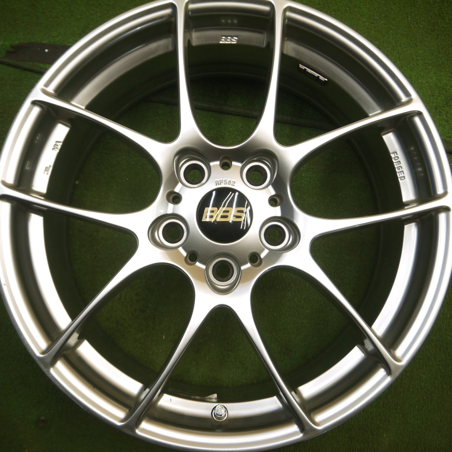 *送料無料* キレイ★BBS RF502 FORGED 鍛造 ホイール 17インチ 17×7J PCD114.3/5H★4022615Hホ