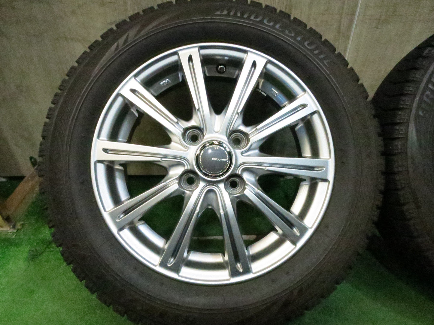 [送料無料]キレイ★スタッドレス 165/65R14 ブリヂストン ブリザック VRX MiLLOUS ミルアス 14インチ PCD100/4H★3022802Hス