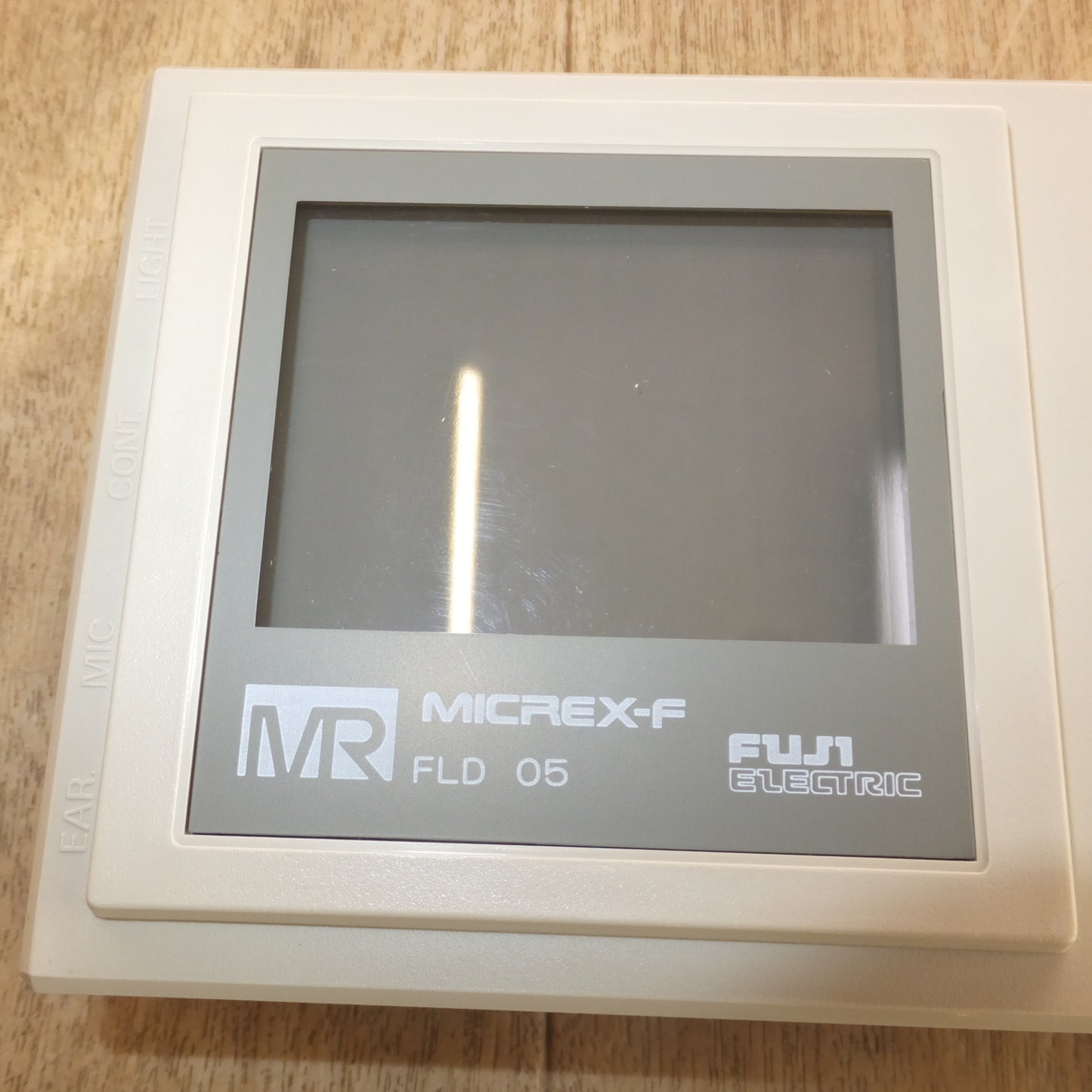 [送料無料]未使用★富士電機 MICREX-F50 プログラマブル コントローラ FLD005A-A10★
