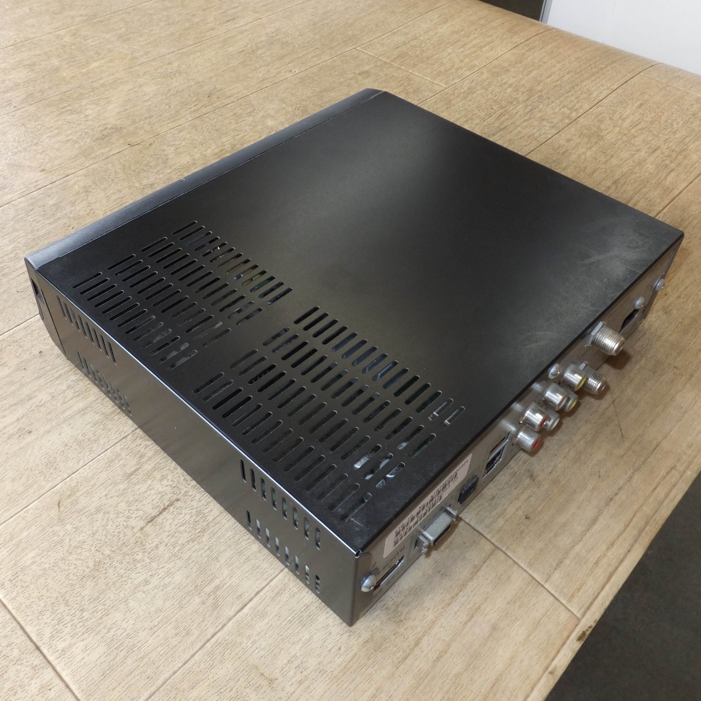 [送料無料]現状品★パナソニック Panasonic CATVデシタルSTB TZ-LS300PA　100V 50Hz/60Hz★