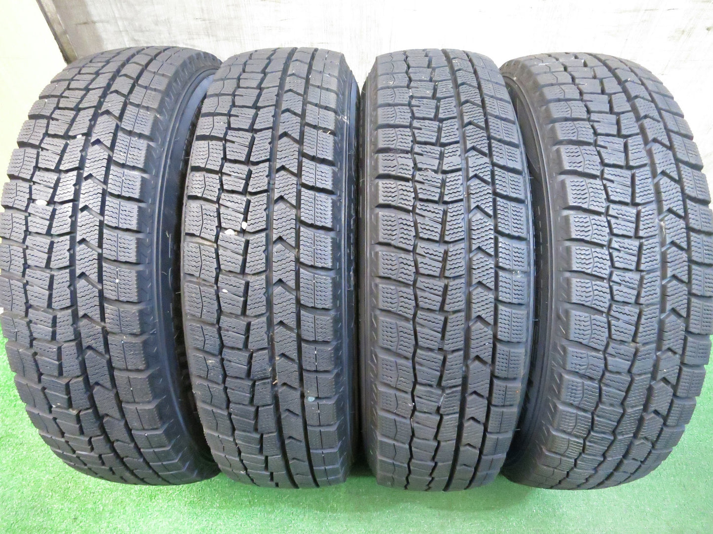 [送料無料]バリ溝！19年！キレイ！ほぼ10分★スタッドレス 165/70R14 ダンロップ ウインターマックス WM02 SPORT VENAD 14インチ PCD100/4H★2122602Hス