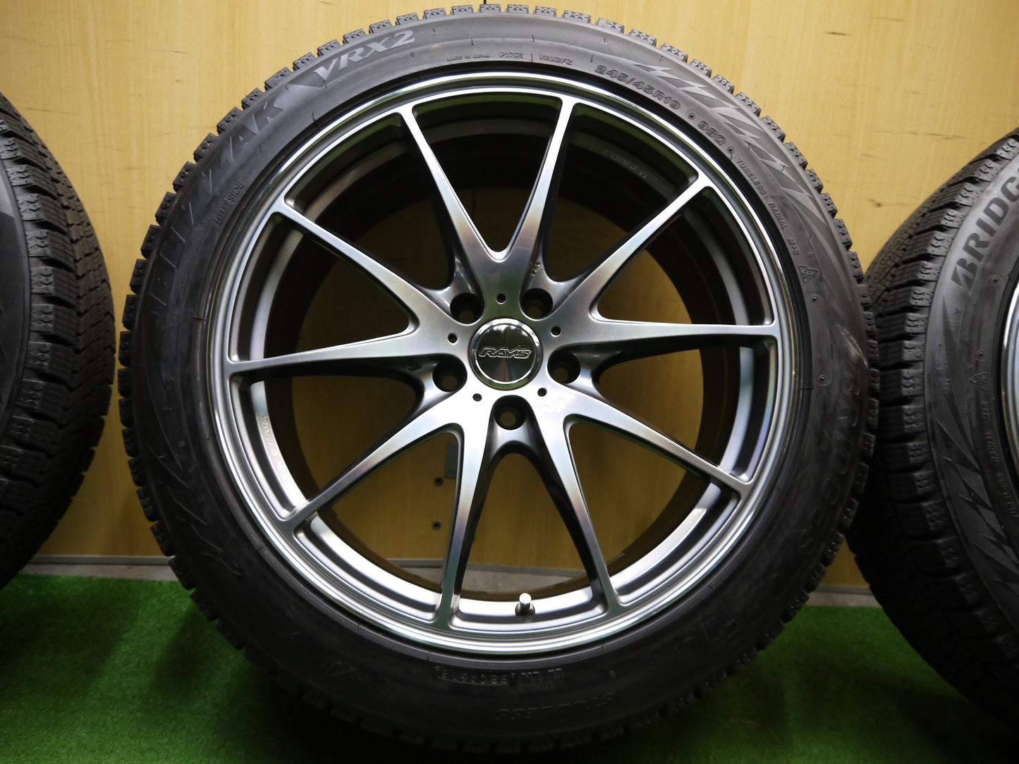 [送料無料]バリ溝！18年！キレイ！9.5分★RAYS VR G25 鍛造 スタッドレス 245/45R19 レイズ ブリヂストン ブリザック VRX2 PCD112/5H★2022606ヤス