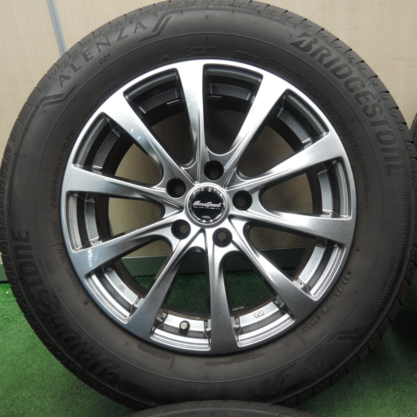 *送料無料* バリ溝！20年！キレイ！9.5分★225/65R17 ブリヂストン アレンザ 001 EuroSpeed MiD ユーロスピード 17インチ PCD114.3/5H★4021303TNノ