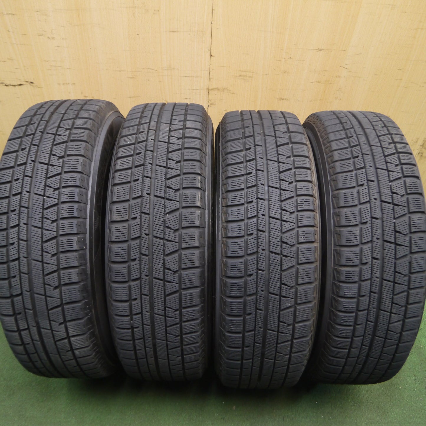 *送料無料*バリ溝！キレイ！9.5分★スタッドレス 185/65R15 ヨコハマ アイスガード iG50 プラス 社外 アルミ 15インチ PCD100/5H★3102505Hス