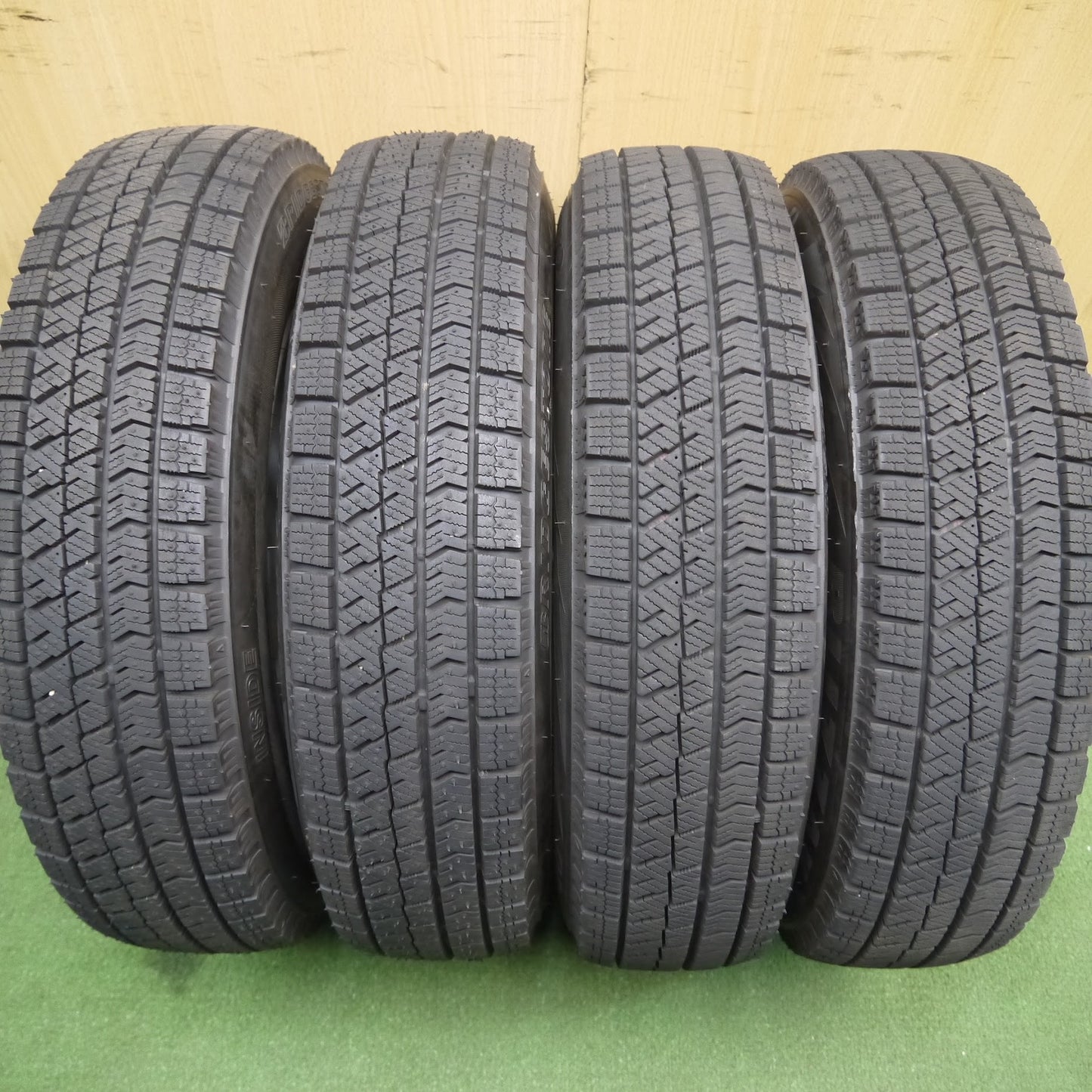 [送料無料]バリ溝！22年！キレイ！ほぼ10分★スタッドレス 145/80R13 ブリヂストン ブリザック VRX2 BALMINUM バルミナ 13インチ PCD100/4H★3062801Hス