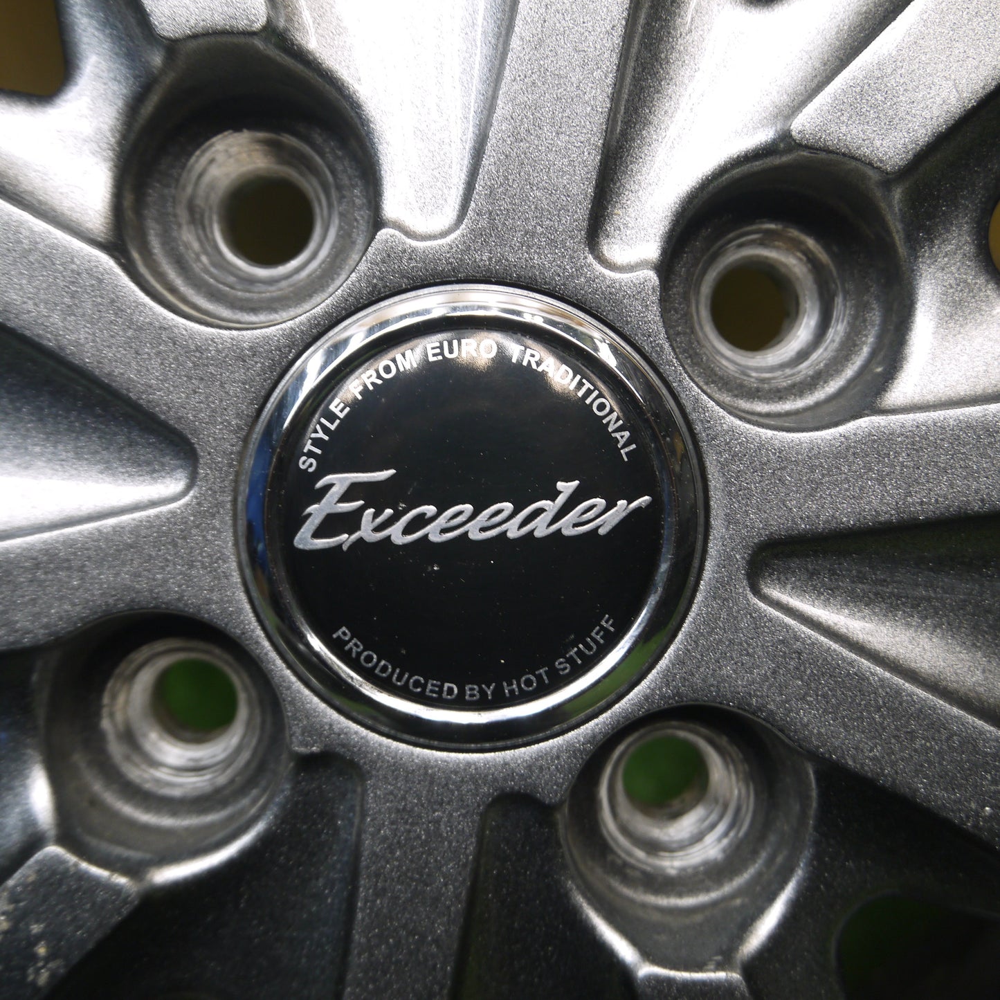 *送料無料*バリ溝！22年！9.5分★スタッドレス 155/65R13 グッドイヤー アイスナビ7 Exceeder エクシーダー 13インチ PCD100/4H★3102301Hス