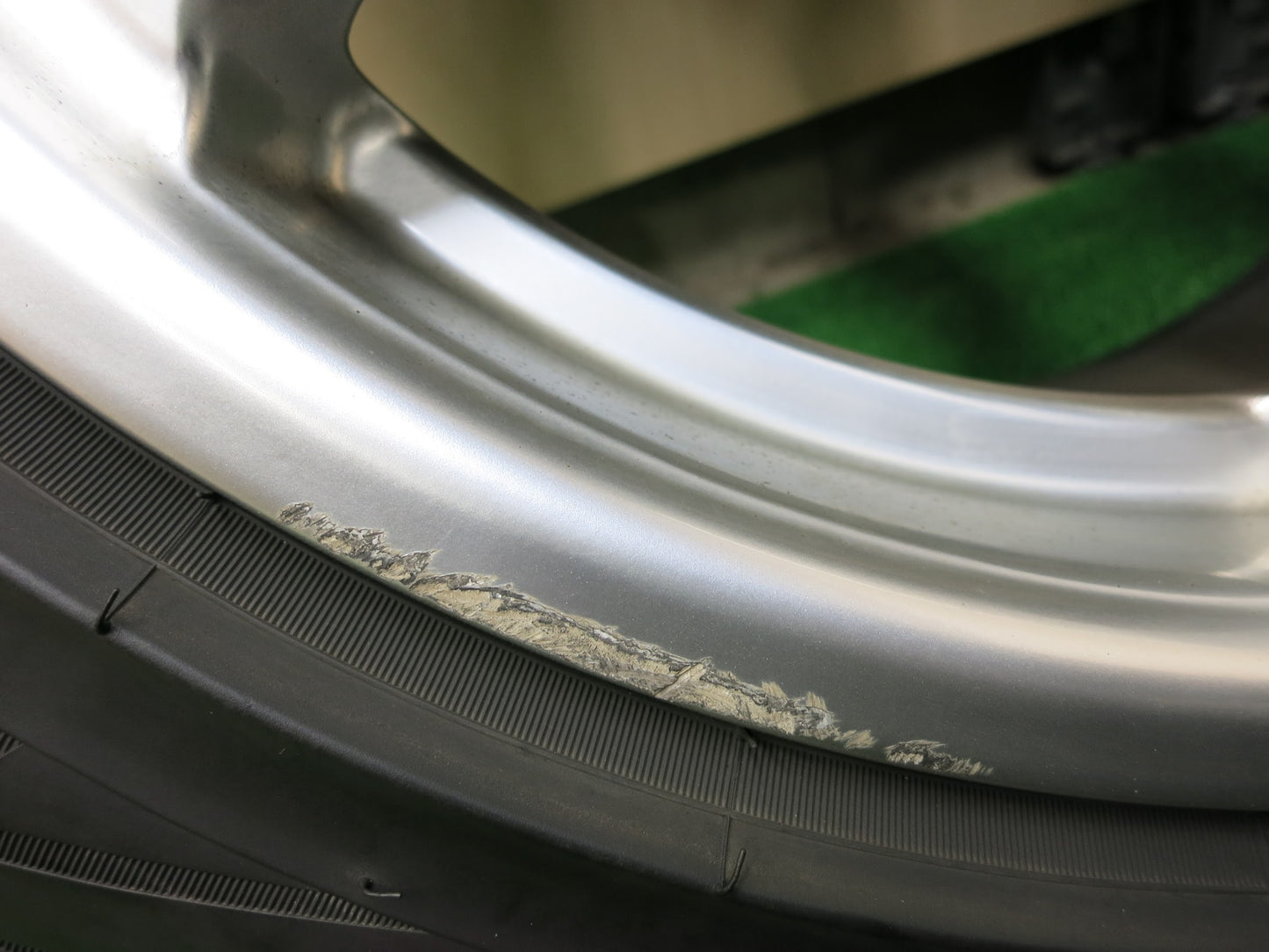 [送料無料]キレイ★BMW 等 TECMAG 225/50R17 スタッドレス テクマグ ピレリ アイスアシンメトリコ 17インチ PCD120/5H★2120308ヒス