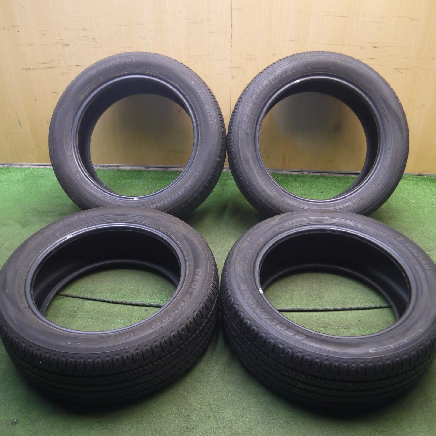 *送料無料*新車外し！21年★225/55R18 ヨコハマ ジオランダー SUV G055E タイヤ 18インチ エルグランド デリカ XV 等★4011611Hノタ