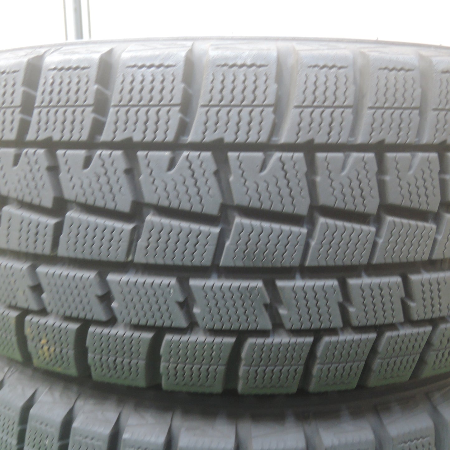 *送料無料* バリ溝！キレイ！9.5分★スタッドレス 185/60R15 ダンロップ ウインターマックス WM01 CWORKS 15インチ PCD100/5H★4022106SYス