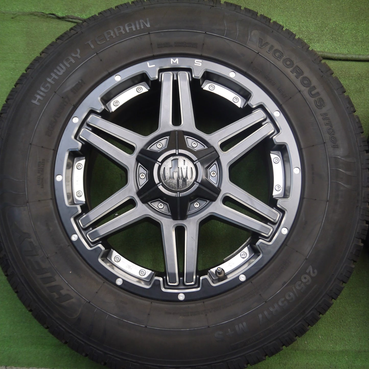 [送料無料]バリ溝！21年！キレイ！9.5分★LEHRMEISTER LMS 265/65R17 ハイフライ VIGOROUS HT601 レアマイスター 17インチ PCD139.7/6H★3100304Hノ