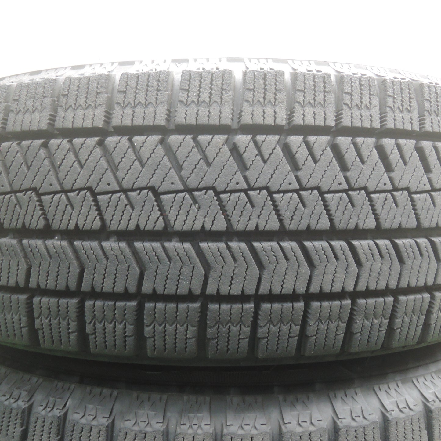 *送料無料*キレイ★スタッドレス 175/65R15 ブリヂストン ブリザック VRX2 ravrion ラブリオン 15インチ PCD100/4H★3110803NJス