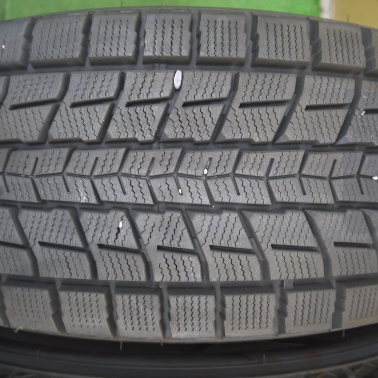 [送料無料]バリ溝！21年！綺麗！9.5分以上★RAYS Team DAYTONA FDX-F6 265/60R18 スタッドレス ダンロップ SJ8 レイズ チームデイトナ PCD139.7/6H★3053001クス