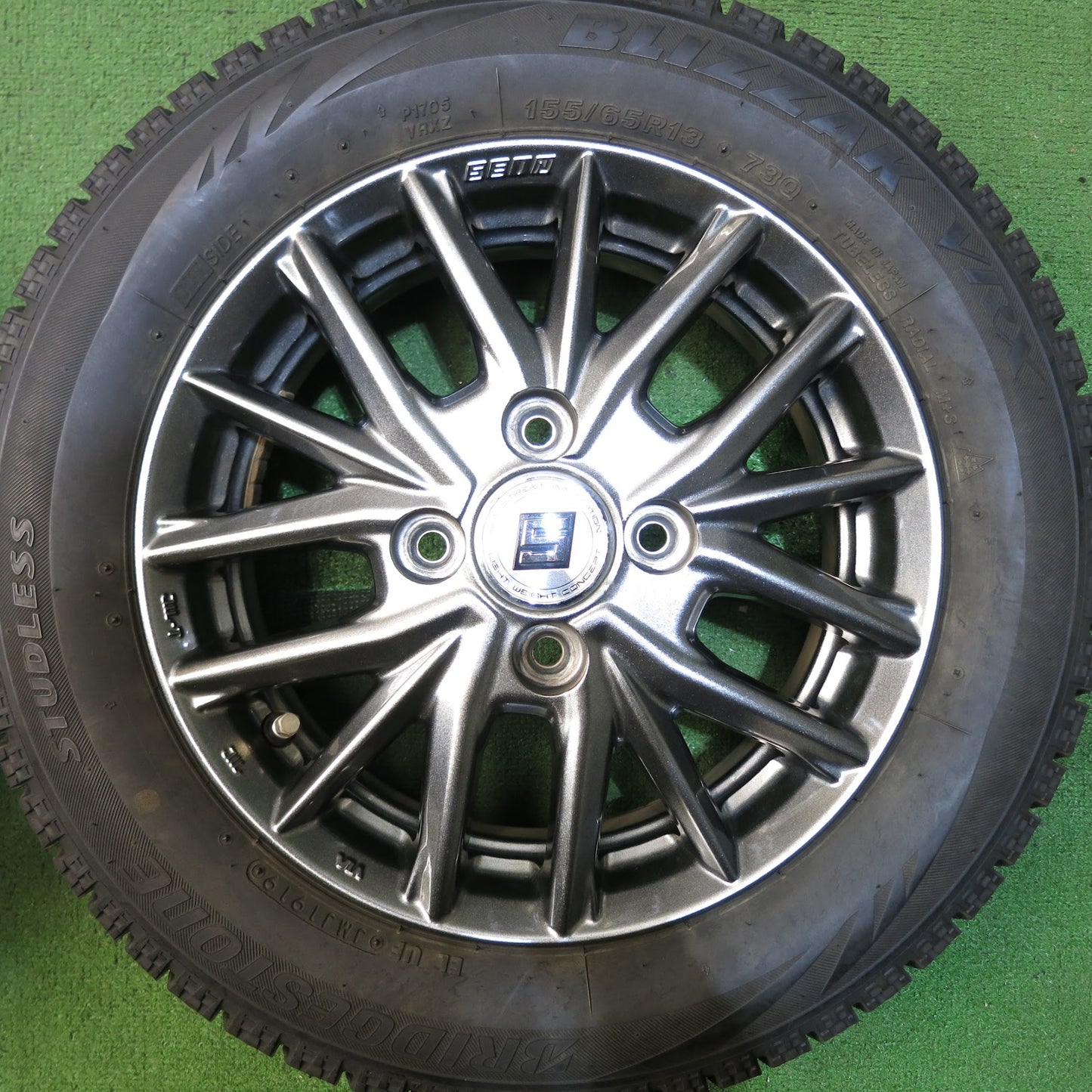 [送料無料]バリ溝！19年！キレイ！9分★スタッドレス 155/65R13 ブリヂストン ブリザック VRX SEIN ザイン 13インチ PCD100/4H★3061201Hス