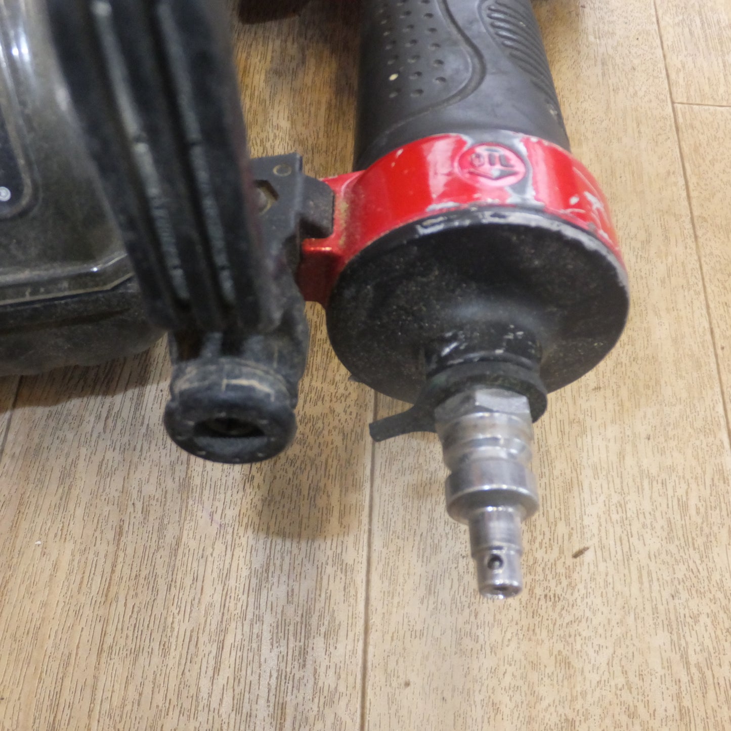 [送料無料]★マキタ makita 高圧エア釘打 AN510H★