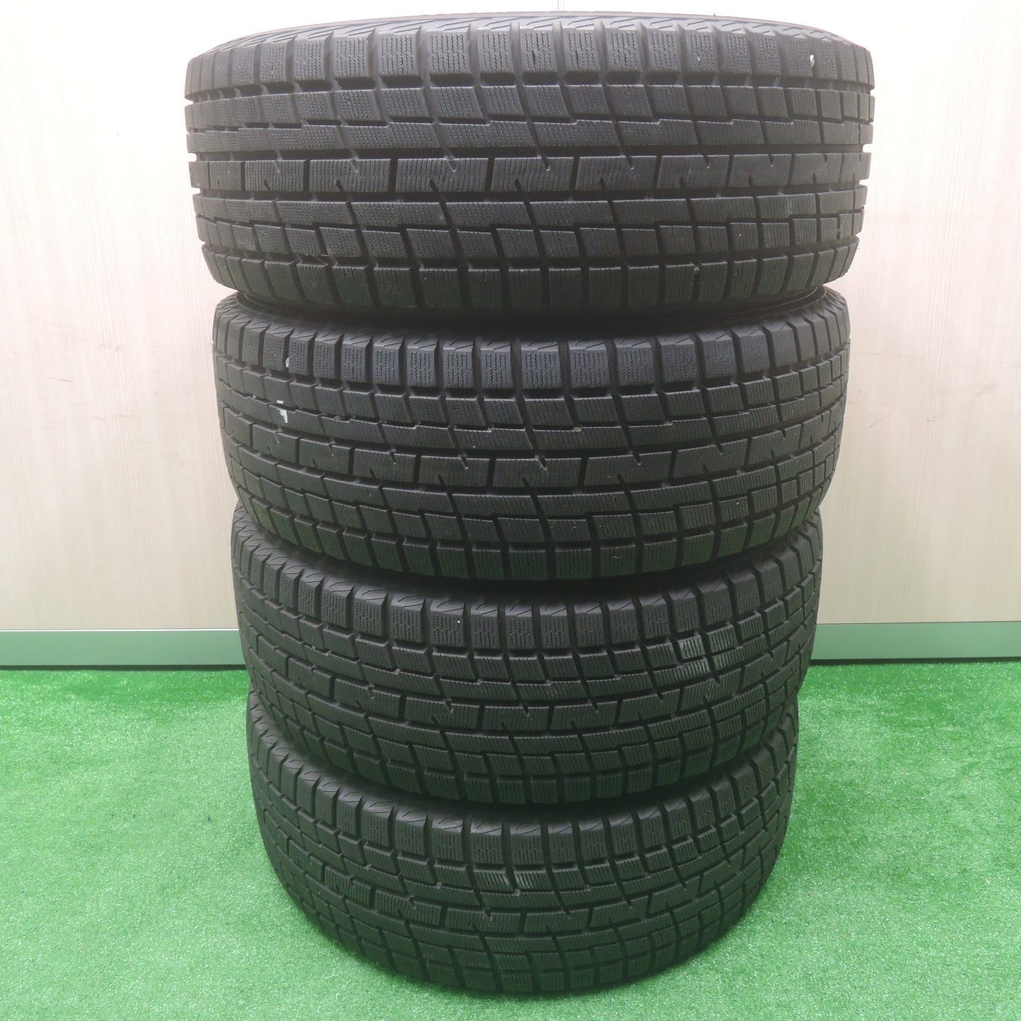 [送料無料]バリ溝！キレイ！9.5分★スタッドレス 215/55R17 ヨコハマ アイスガード iG30 ZACK JP-812 MONZA ザック モンツァ 17インチ PCD114.3/5H★3080909SYス