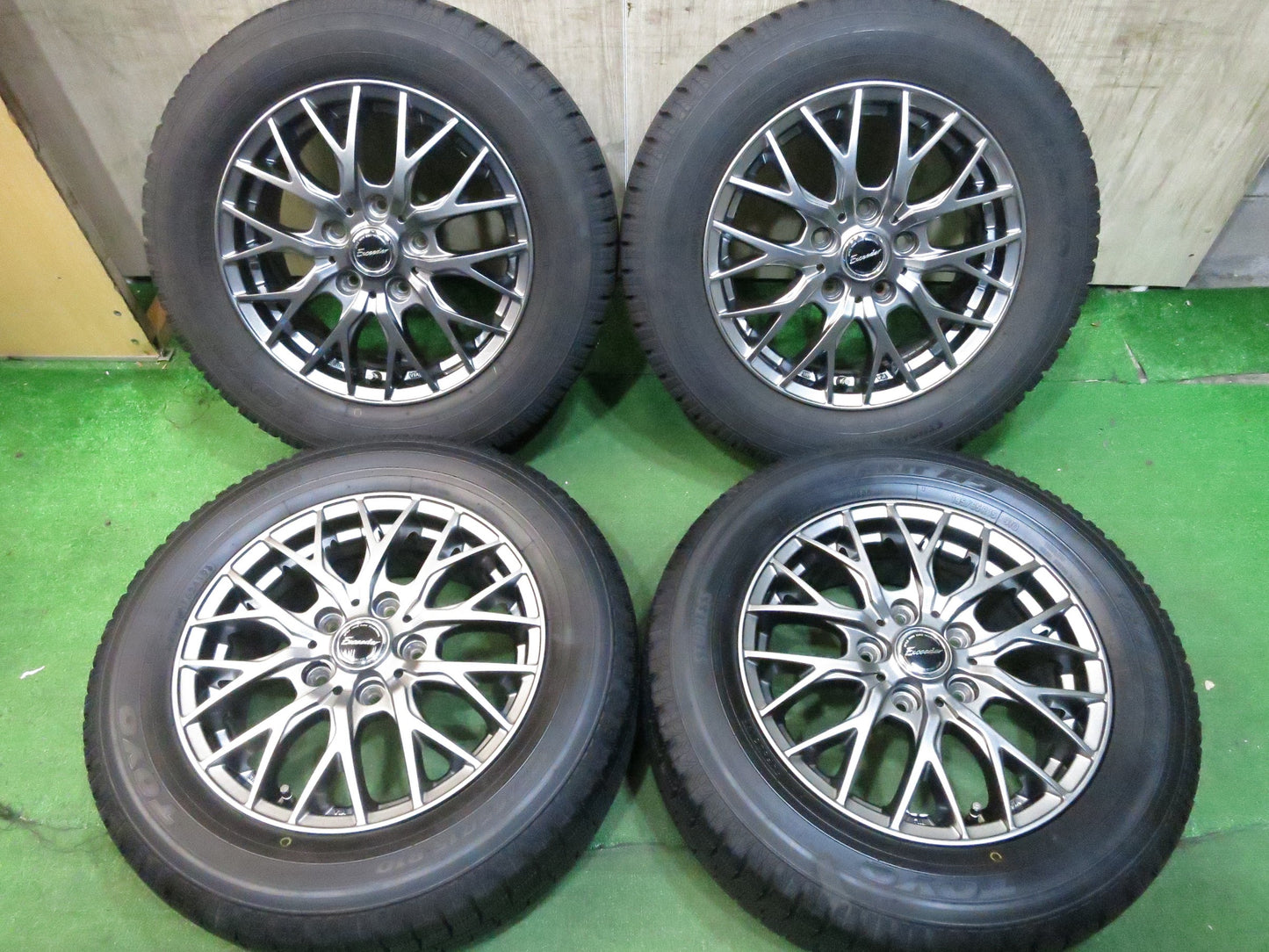 [送料無料]バリ溝！19年！キレイ！9分★スタッドレス 195/65R15 トーヨー ガリット G5 Exceeder エクシーダー 15インチ PCD114.3/5H★3020617Hス