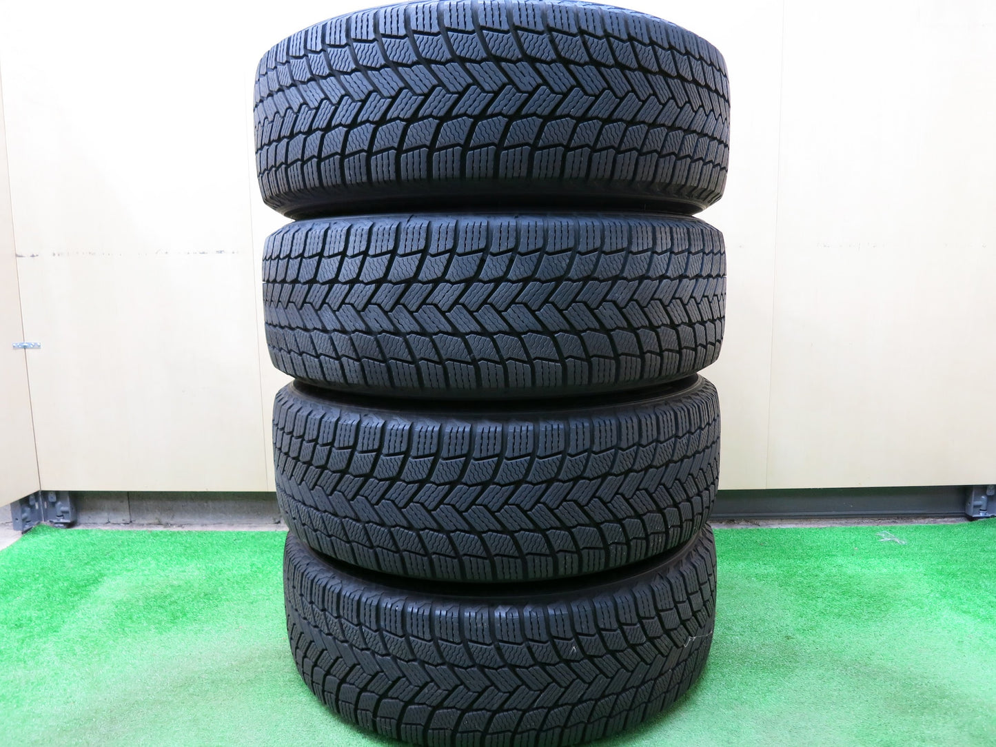 [送料無料]超バリ溝！20年！綺麗！9.5分以上★スタッドレス RMP RACING 225/65R17 ミシュラン X-ICE SNOW SUV RMPレーシング 17インチ PCD114.3/5H★2121204ヒス