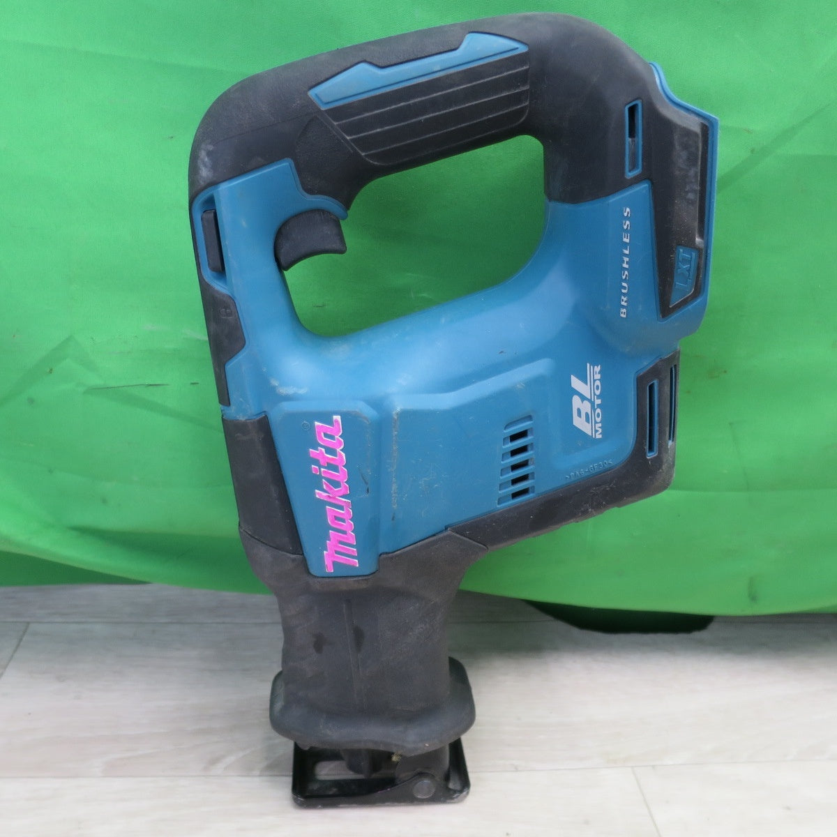 [送料無料] ☆マキタ 充電式 レシプロソー JR188D 電動 工具 makita☆