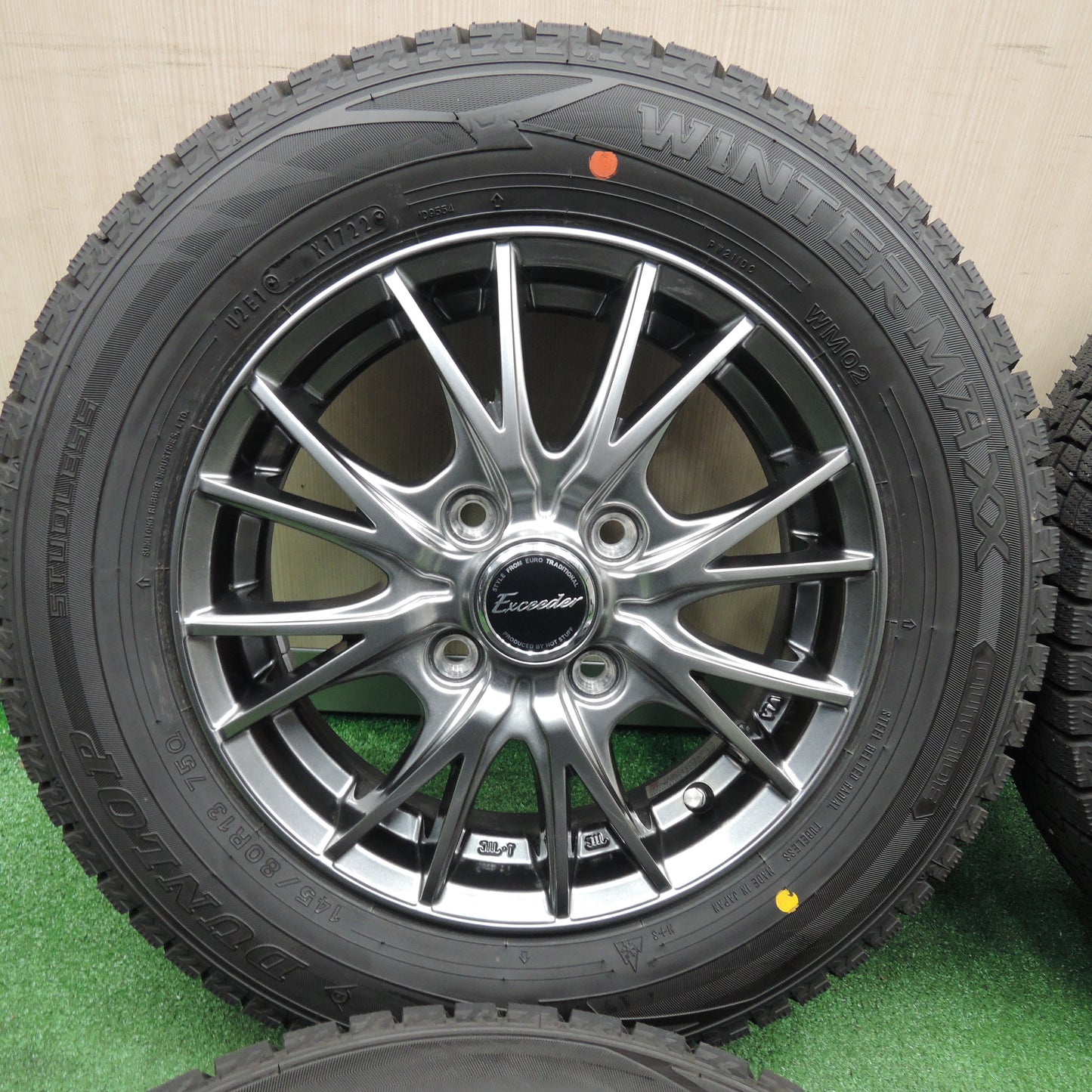 *送料無料*バリ溝！22年！ほぼ10分★スタッドレス 145/80R13 ダンロップ ウインターマックス WM02 Exceeder エクシーダー PCD100/4H★3111506SYス