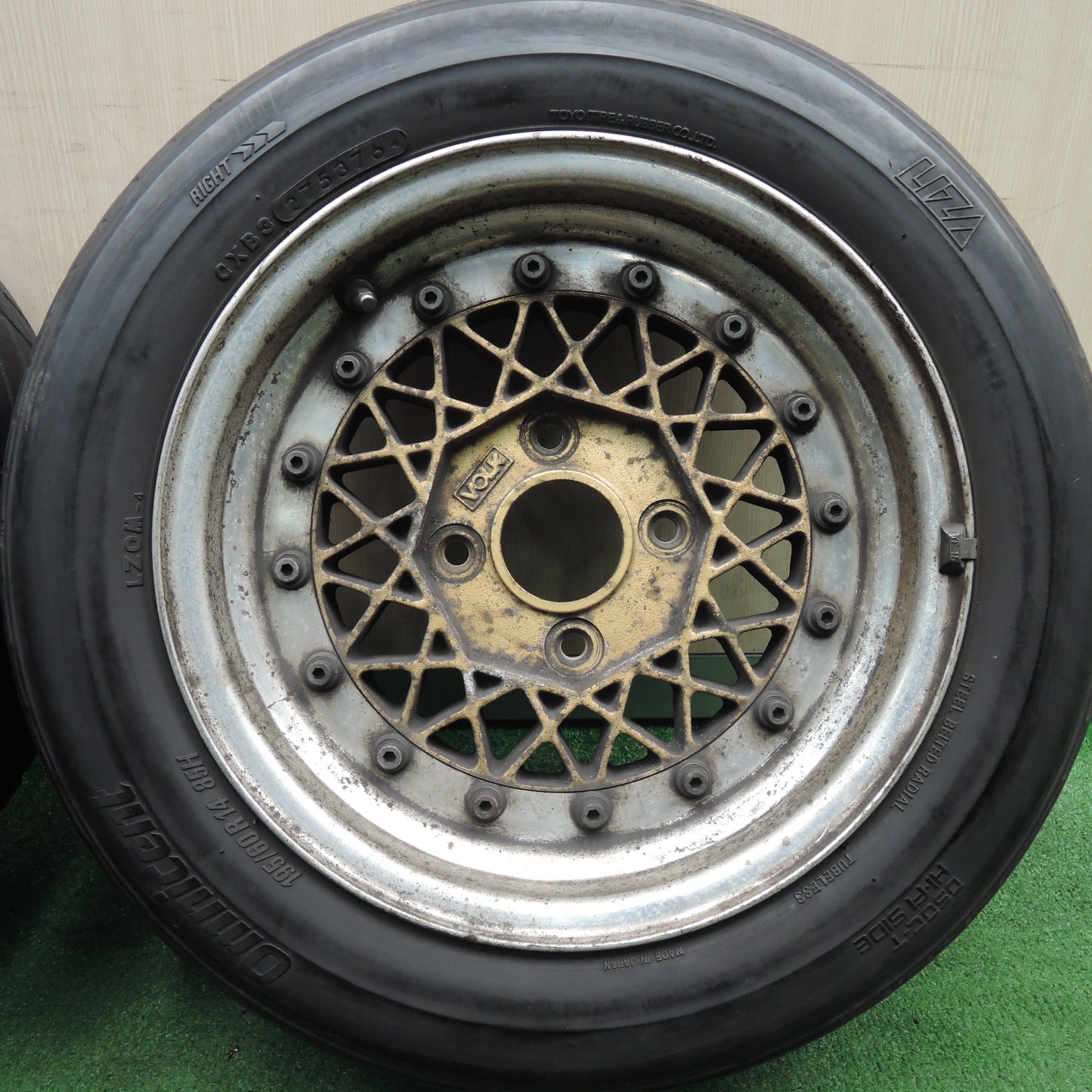 *送料無料*希少★RAYS VOLK ENGINEERING 195/60R14 ダンロップ FORMULA W-1 SPECR LIZA Omnicent レイズ 14インチ 旧車 PCD114.3/4H★3121705HAノ