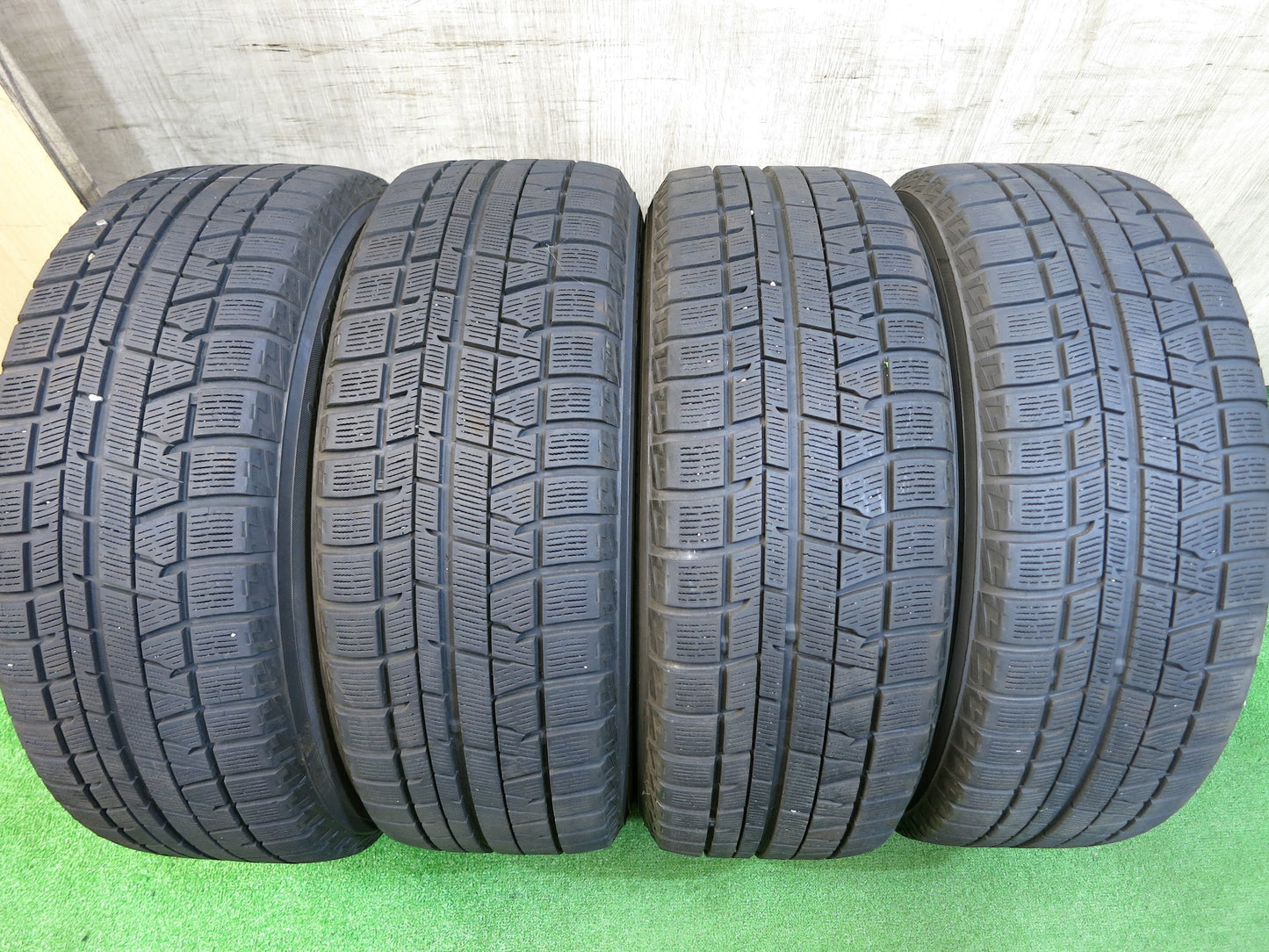 [送料無料]バリ溝！8.5分★BMW 等 205/55R16 スタッドレス ヨコハマ アイスガード iG50 team Dynamics チームダイナミクス 16インチ PCD120/5H★2091413Hス