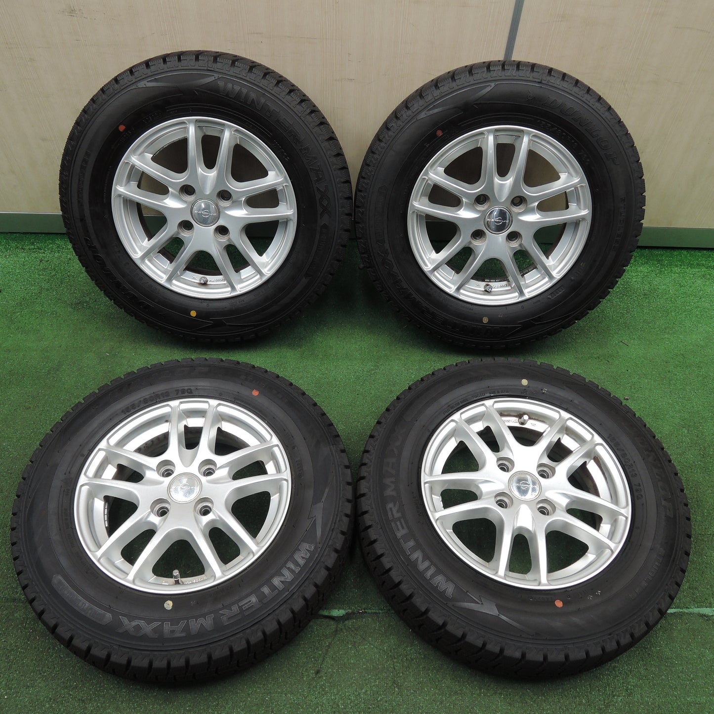 *送料無料*超バリ溝！22年！ほぼ10分★スタッドレス 155/80R13 ダンロップ ウインターマックス WM02 ENERGY LINE エナジーライン 13インチ PCD100/4H★4011410TNス