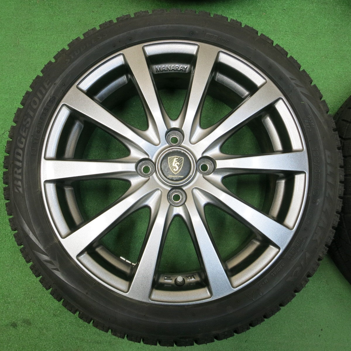 *送料無料* バリ溝！キレイ！9.5分★ホンダ S660 165/55R15 195/45R16 スタッドレス ブリヂストン ブリザック VRX MANARAY SPORT マナレイ PCD100/4H★4030609イス