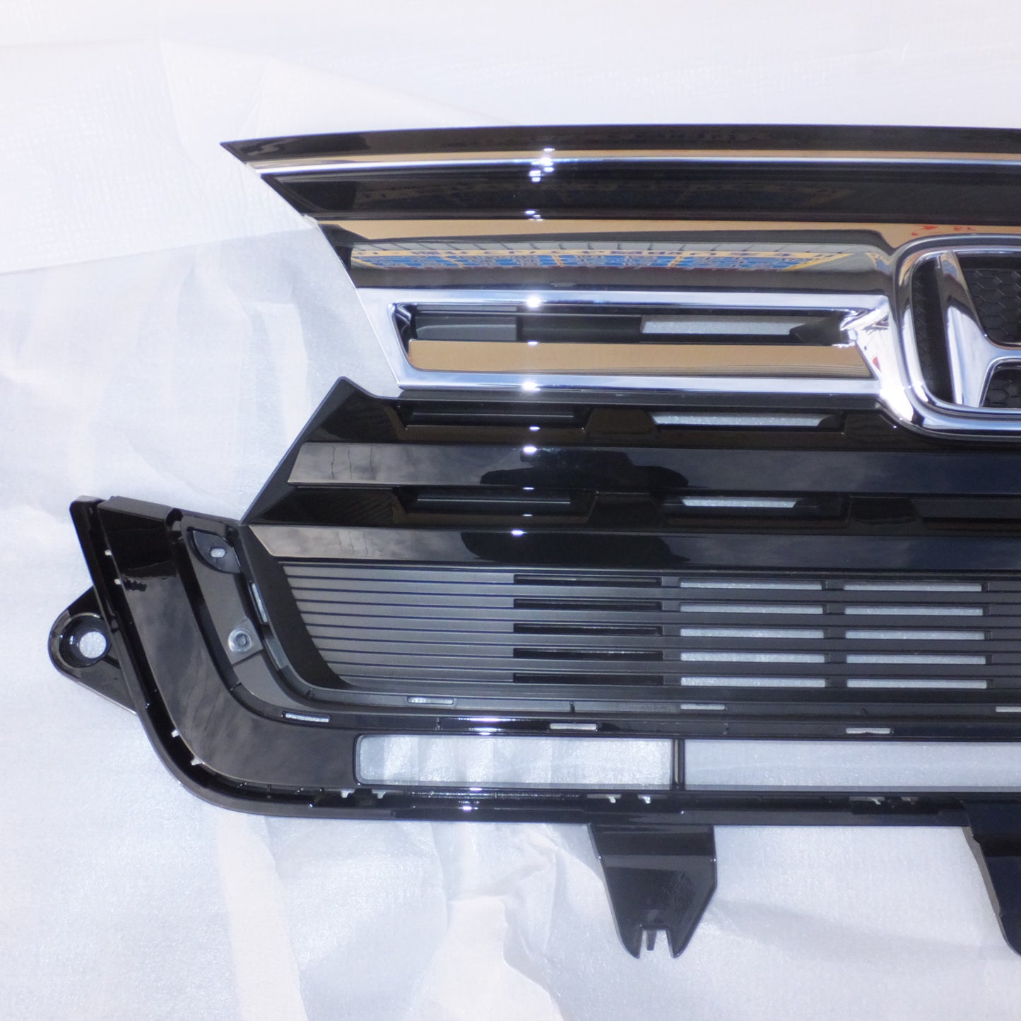 *送料無料*岐阜発 キレイ★ホンダ HONDA 純正 N-BOX カスタム JF3 JF4 フロントグリル 71121-TTAY-J210-M1★
