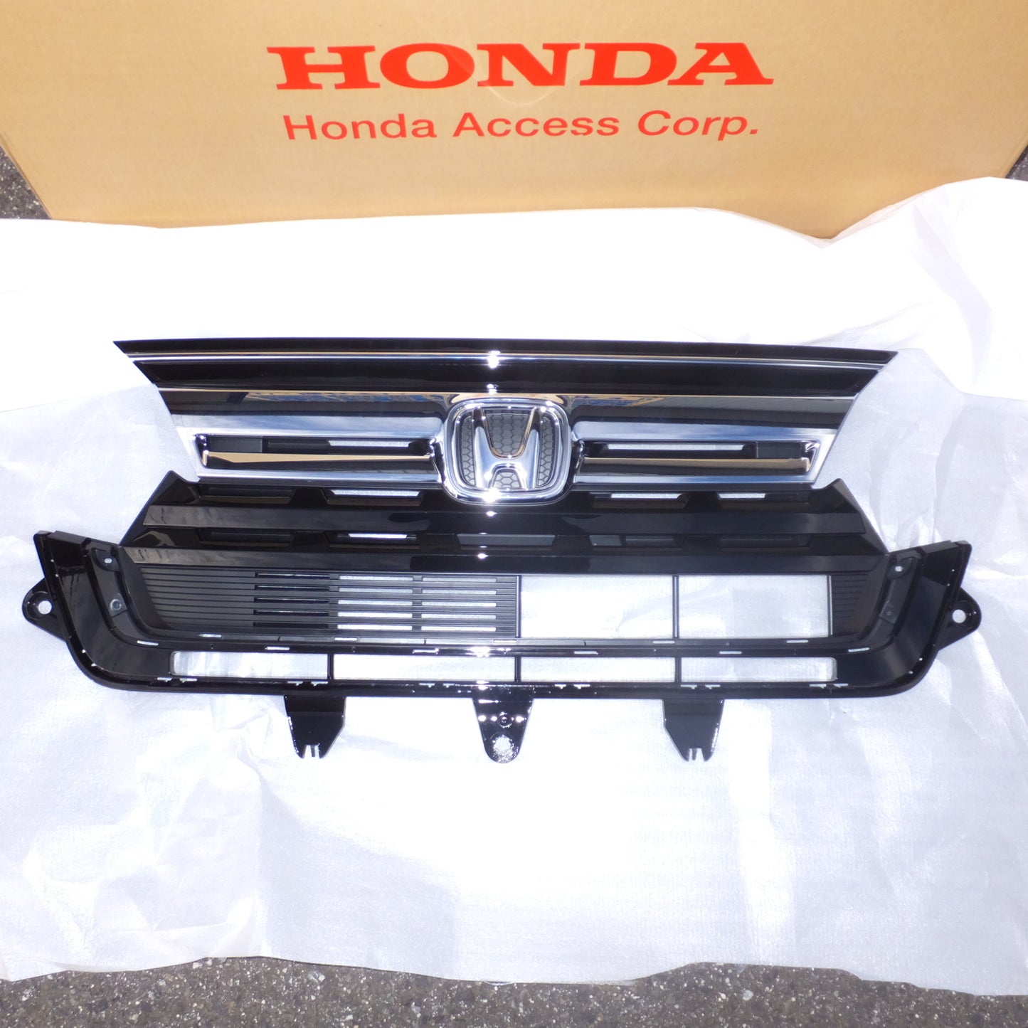 *送料無料*岐阜発 キレイ★ホンダ HONDA 純正 N-BOX カスタム JF3 JF4 フロントグリル 71121-TTAY-J210-M1★