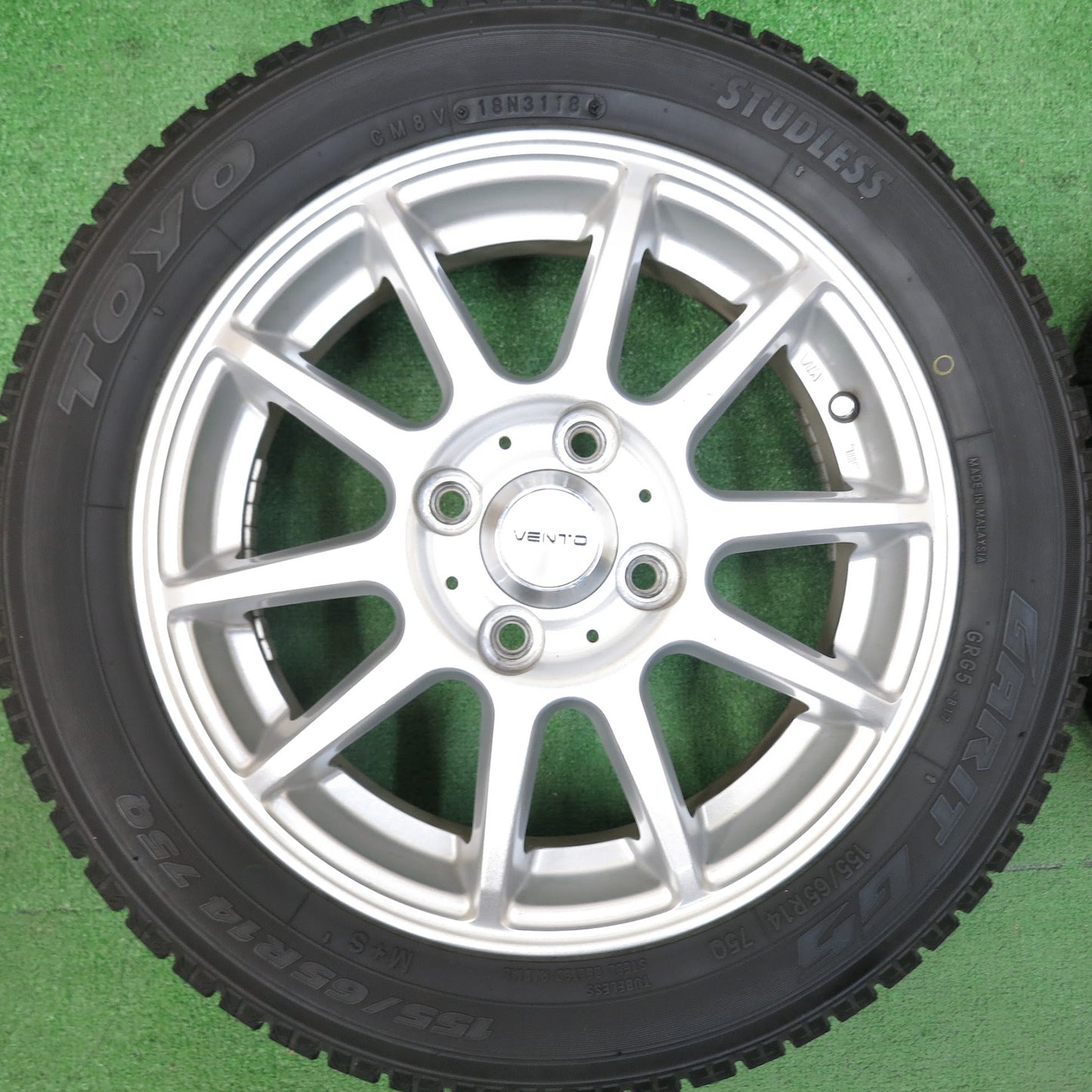 [送料無料]バリ溝！キレイ！9分★スタッドレス 155/65R14 トーヨー ガリット G5 VENTO 社外 アルミ 14インチ PCD100/4H★3041503ヒス