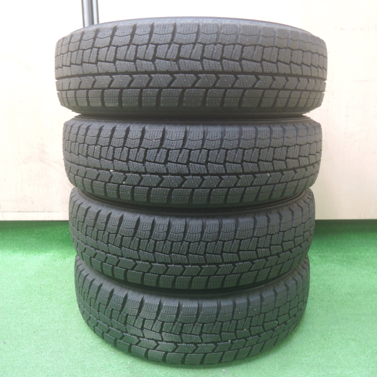 *送料無料*タイヤほぼ未使用！21年★スタッドレス 155/65R14 ダンロップ ウインターマックス WM02 スチール ホイール PCD100 114.3/4H マルチ★4011912SYス