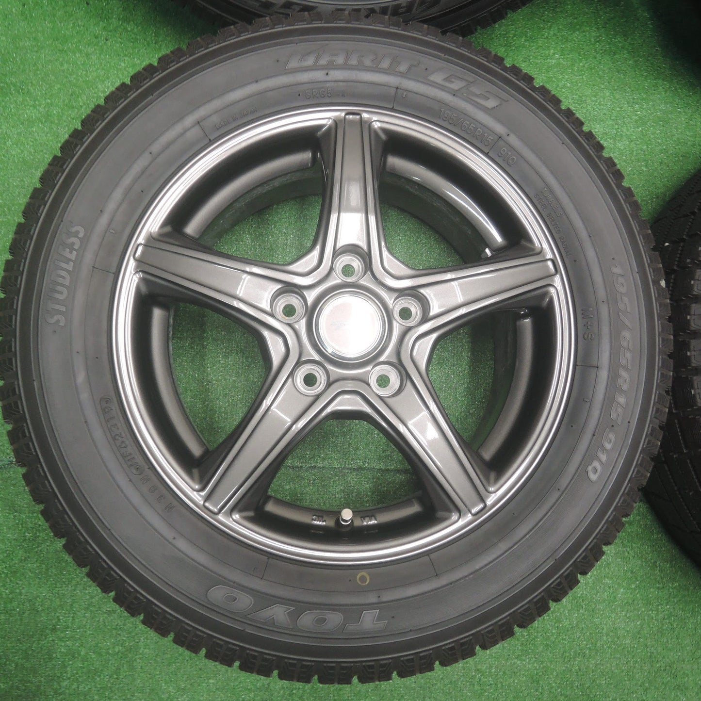 [送料無料]バリ溝！19年！キレイ！9.5分★スタッドレス 195/65R15 トーヨー ガリット G5 TOPRUN トップラン 15インチ PCD114.3/5H★3090805SYス
