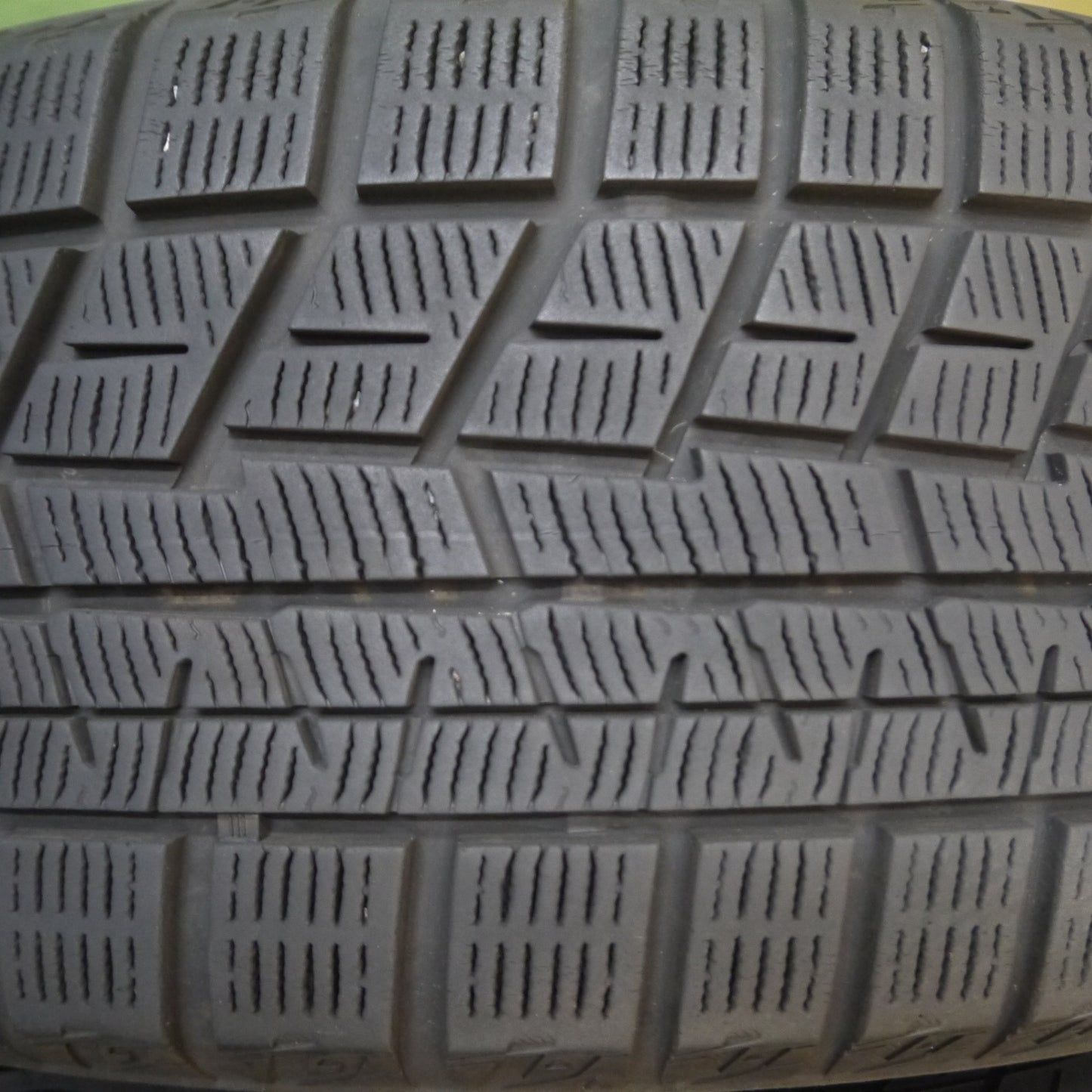 *送料無料* バリ溝！キレイ！8.5分★スタッドレス LM SPORT 195/55R16 ヨコハマ アイスガード iG60 LMスポーツ PCD100/4H★4022603Hス