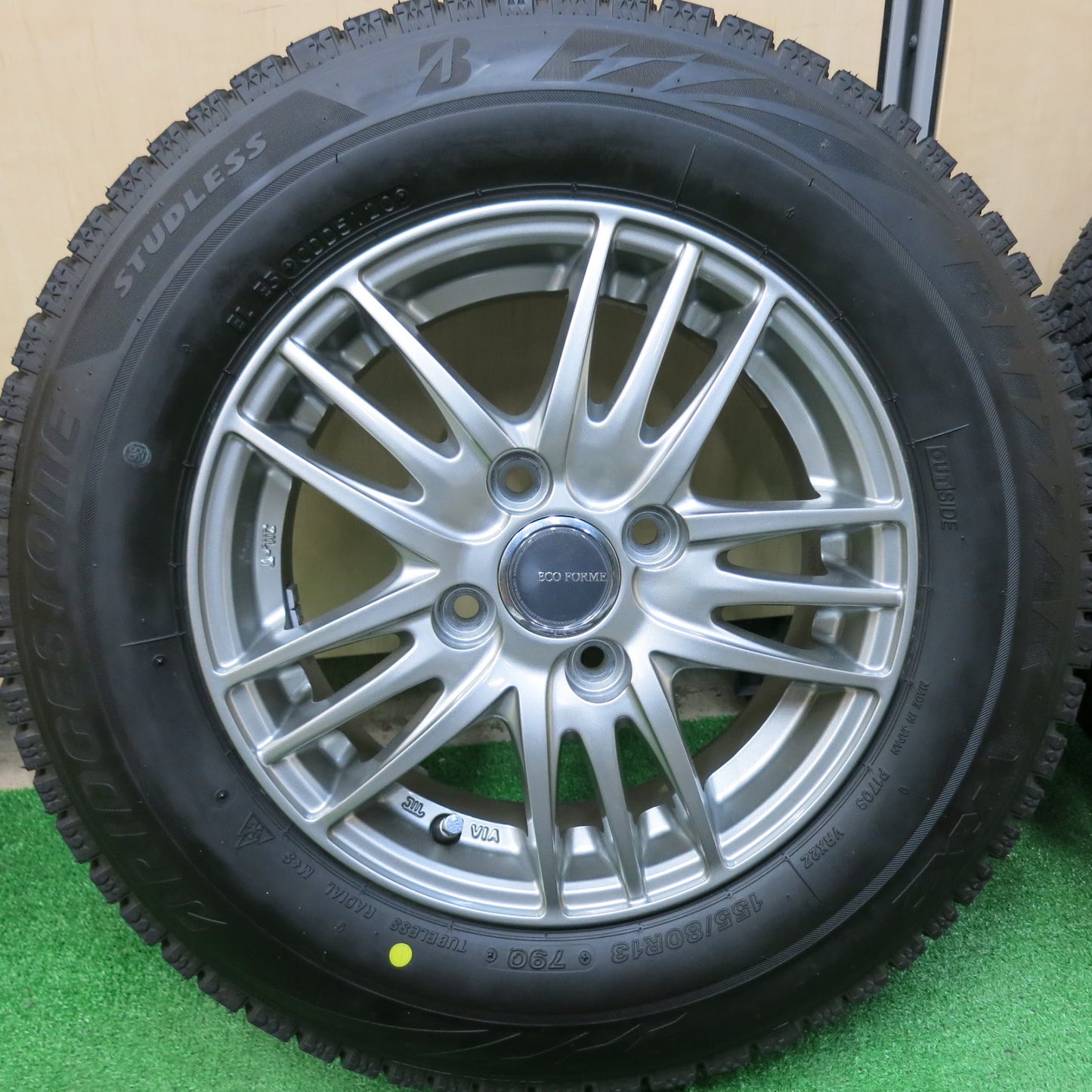 [送料無料]バリ溝！20年！キレイ！ほぼ10分★スタッドレス 155/80R13 ブリヂストン ブリザック VRX2 ECO FORME エコフォルム 13インチ PCD100/4H★3041801ヒス