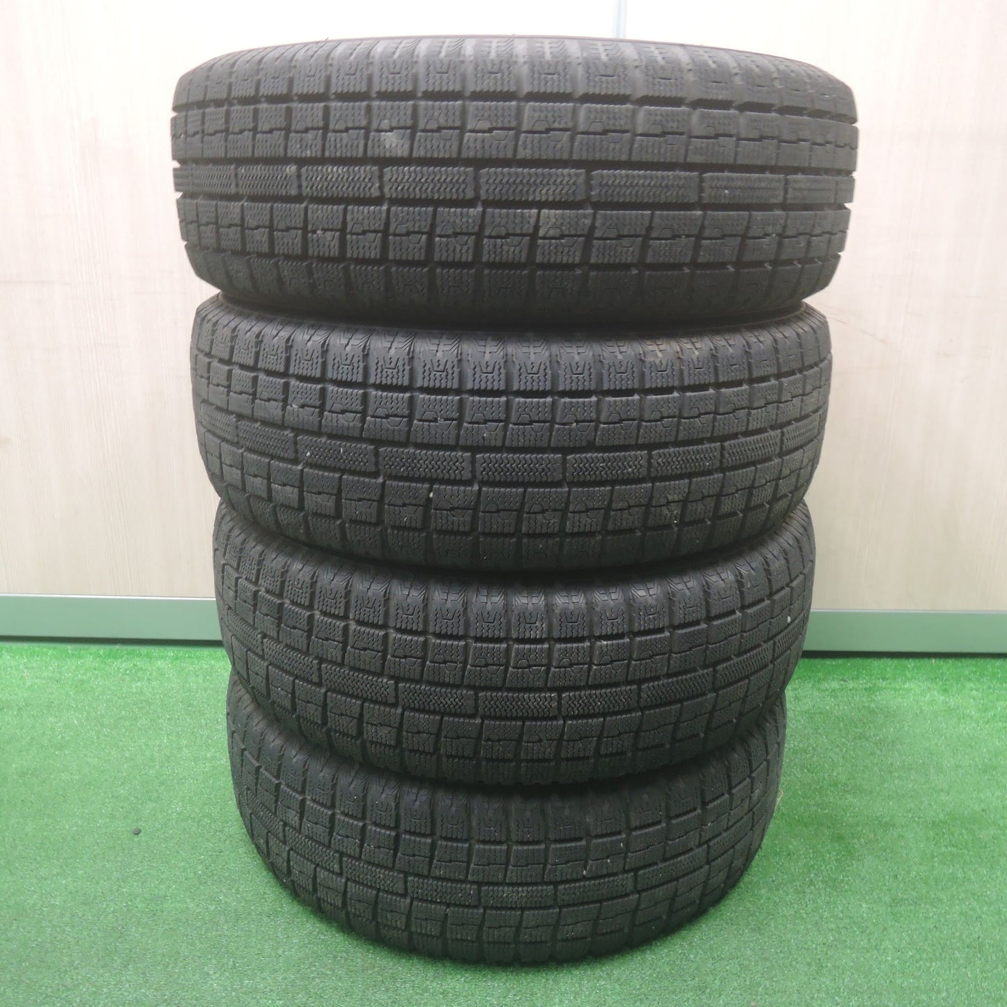 [送料無料]バリ溝！キレイ！8.5分★ワーゲン 等 185/65R14 スタッドレス トーヨー ガリット G5 BORBET ボルベット 14インチ PCD100/5H★3101709SYス