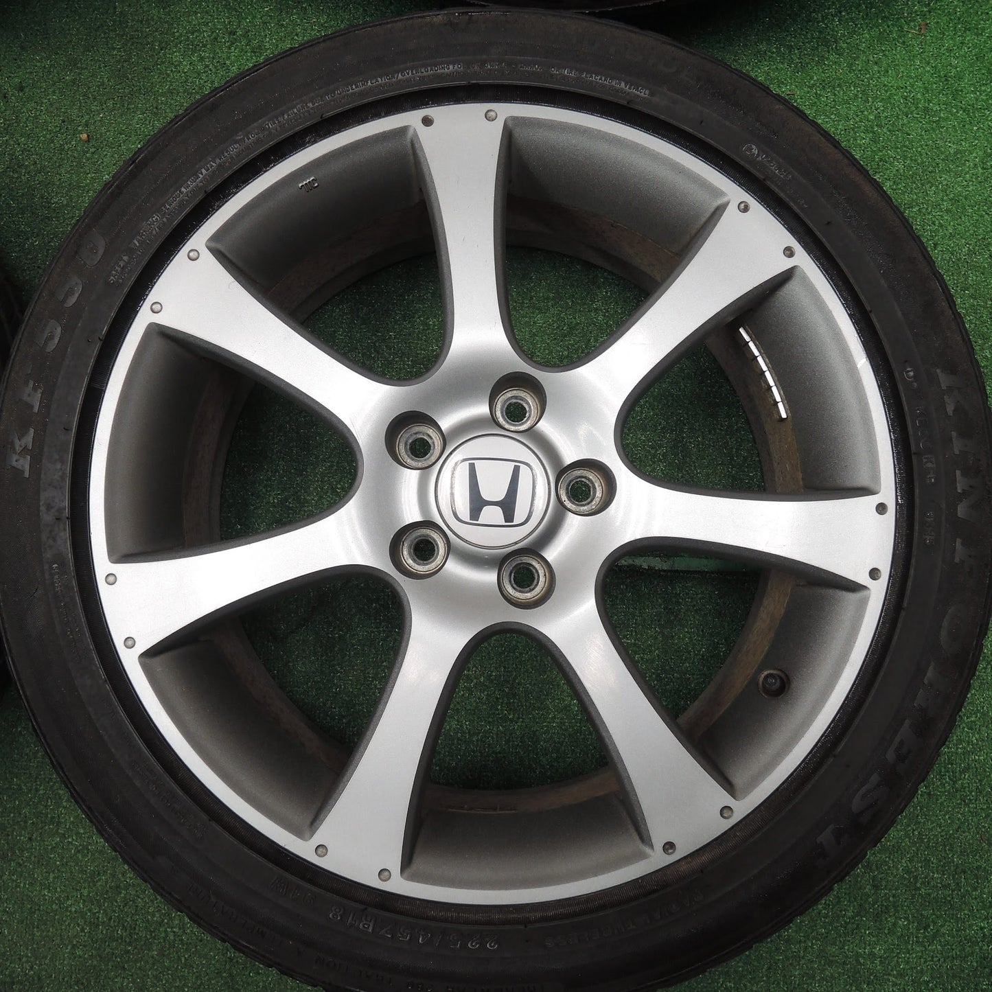 [送料無料]4本価格★ホンダ RB1 オデッセイ 純正 225/45R18 キンフォレスト KF550 18インチ PCD114.3/5H★3110201TNノ