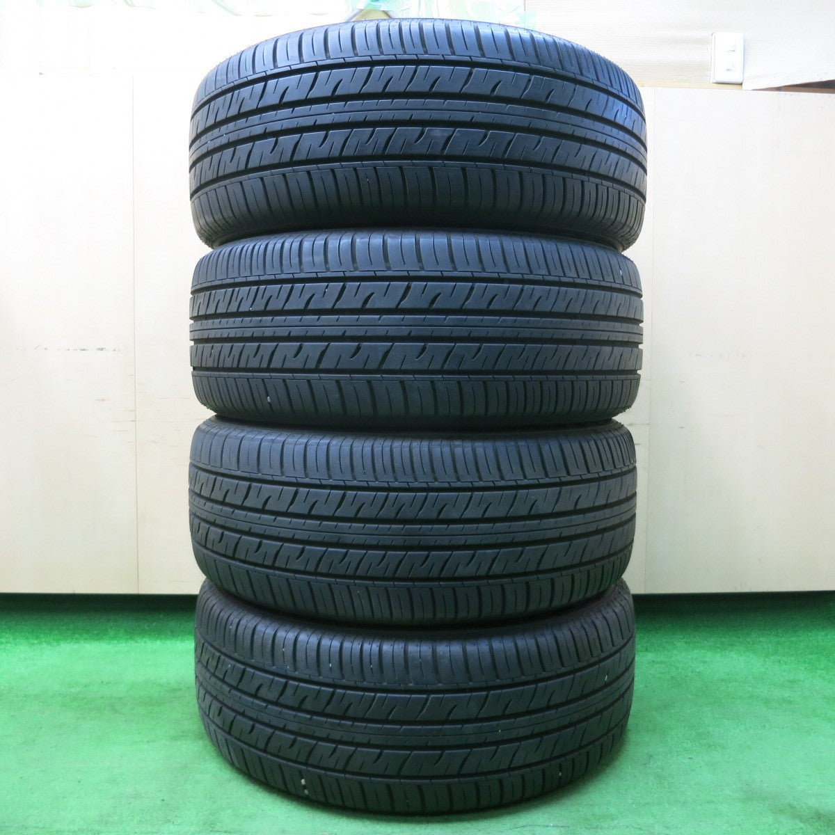 *送料無料* センサー付！バリ溝！21年！キレイ！9.5分★レクサス LX570 純正 275/50R21 ダンロップ PT3A グラントレック PCD150/5H★4022601イノ