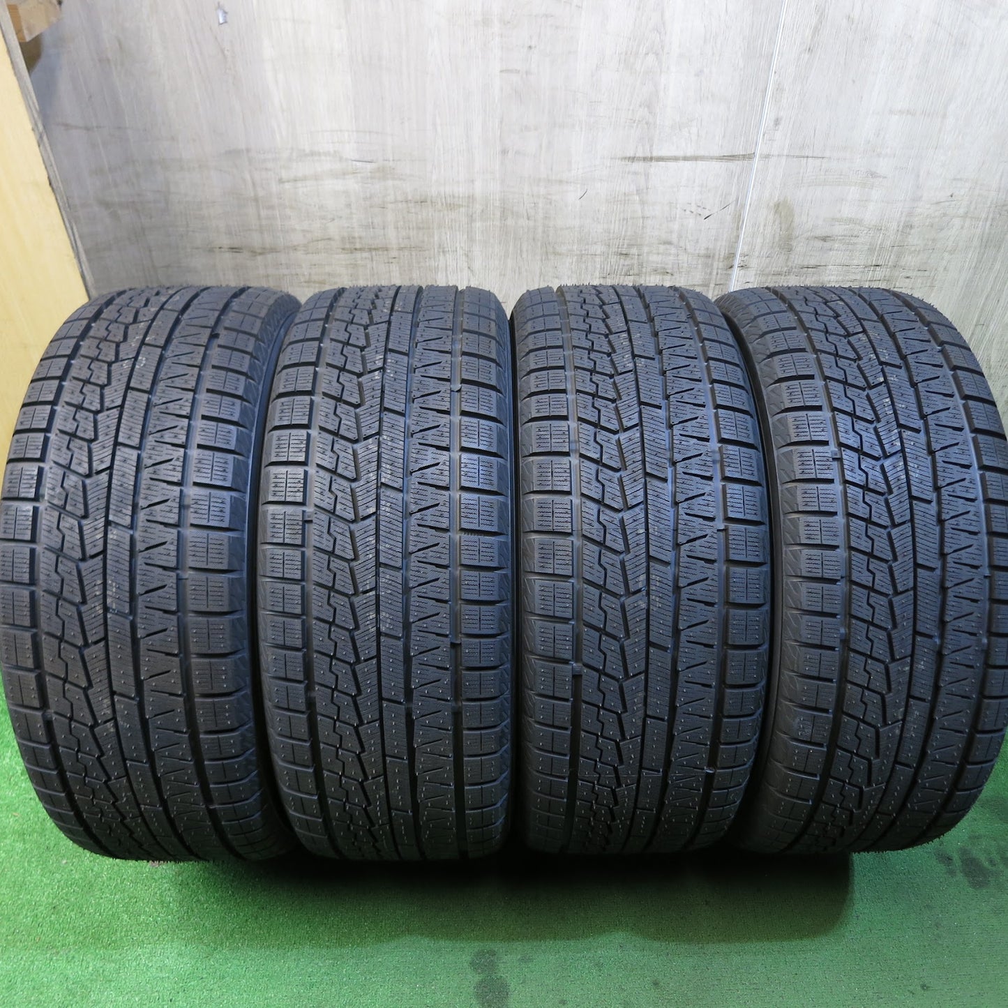 [送料無料]未使用 22年★ベンツ BMW 等 EURO BAHN SPORT TECHNIC 245/45R18 スタッドレス ヨコハマ アイスガード iG70 スポーツテクニック PCD112/5★3061311Hス